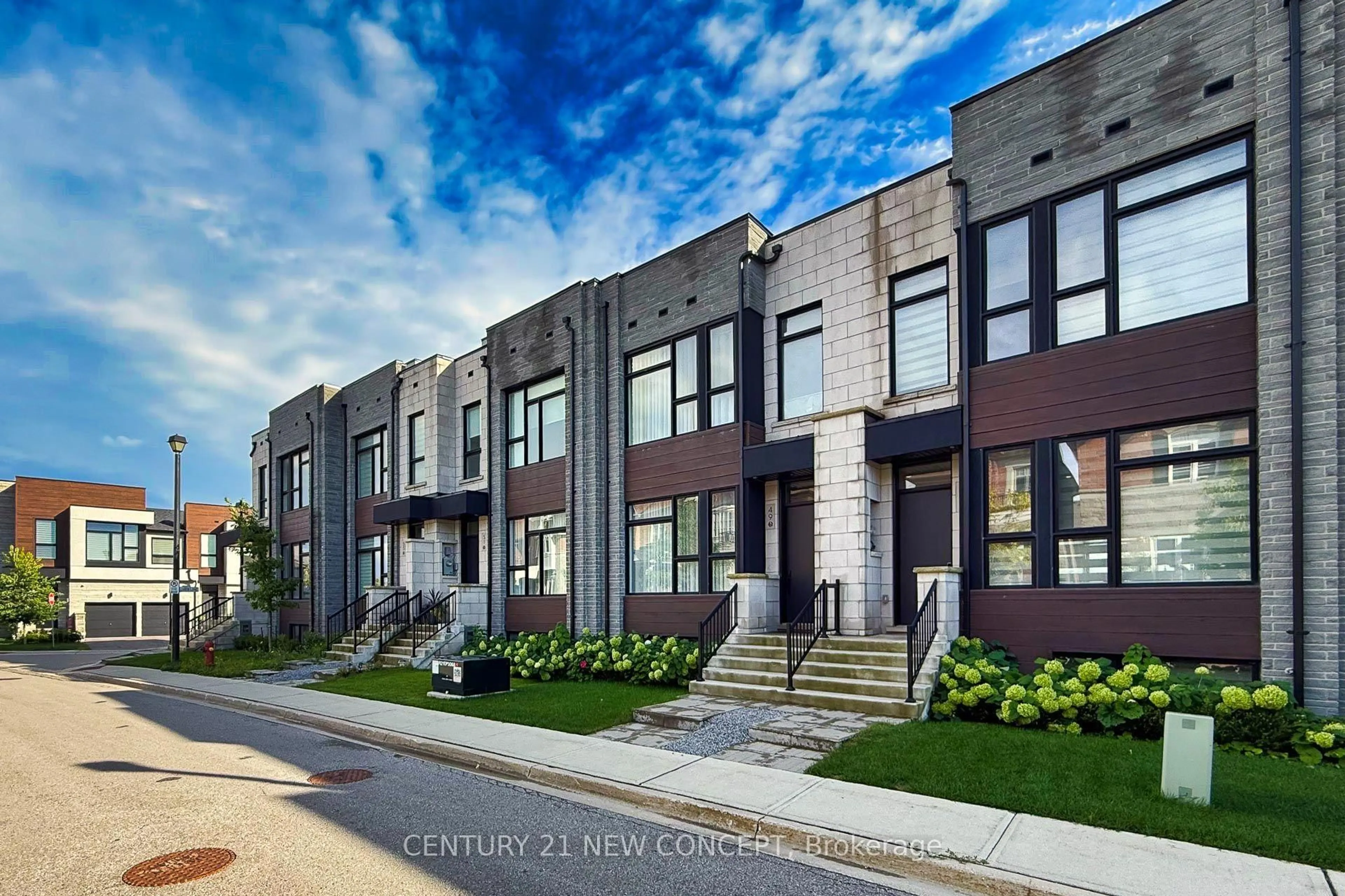 Home with brick exterior material, street for 47 Sundew Lane, Richmond Hill Ontario L4E 1H7
