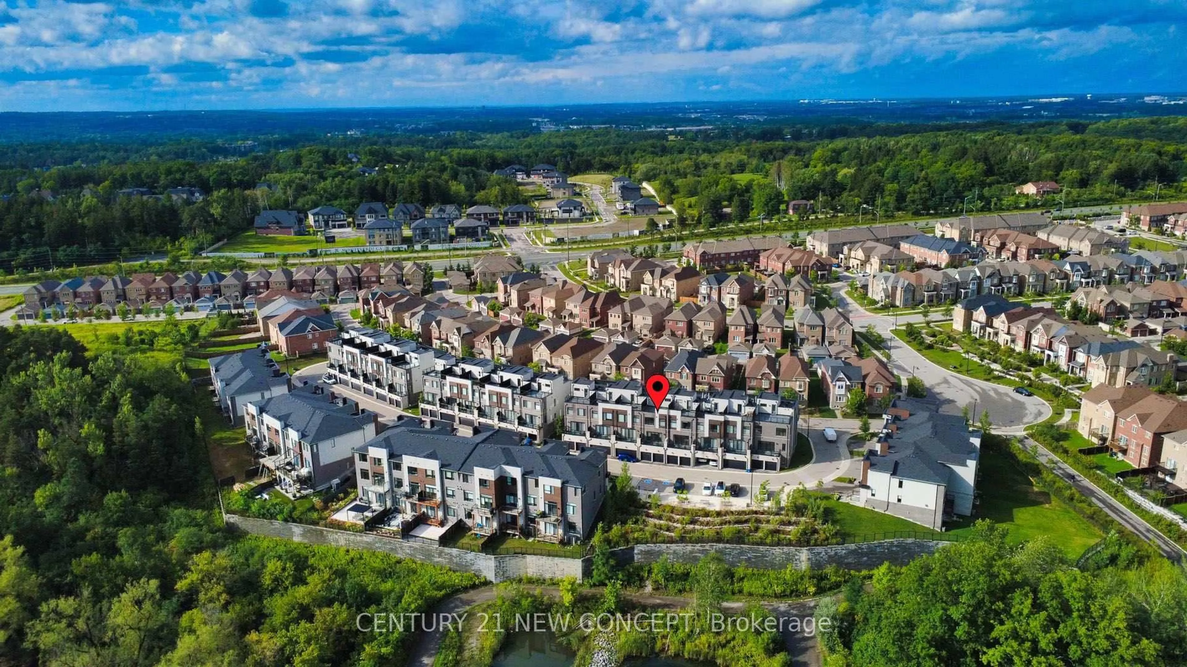 A pic from outside/outdoor area/front of a property/back of a property/a pic from drone, water/lake/river/ocean view for 47 Sundew Lane, Richmond Hill Ontario L4E 1H7