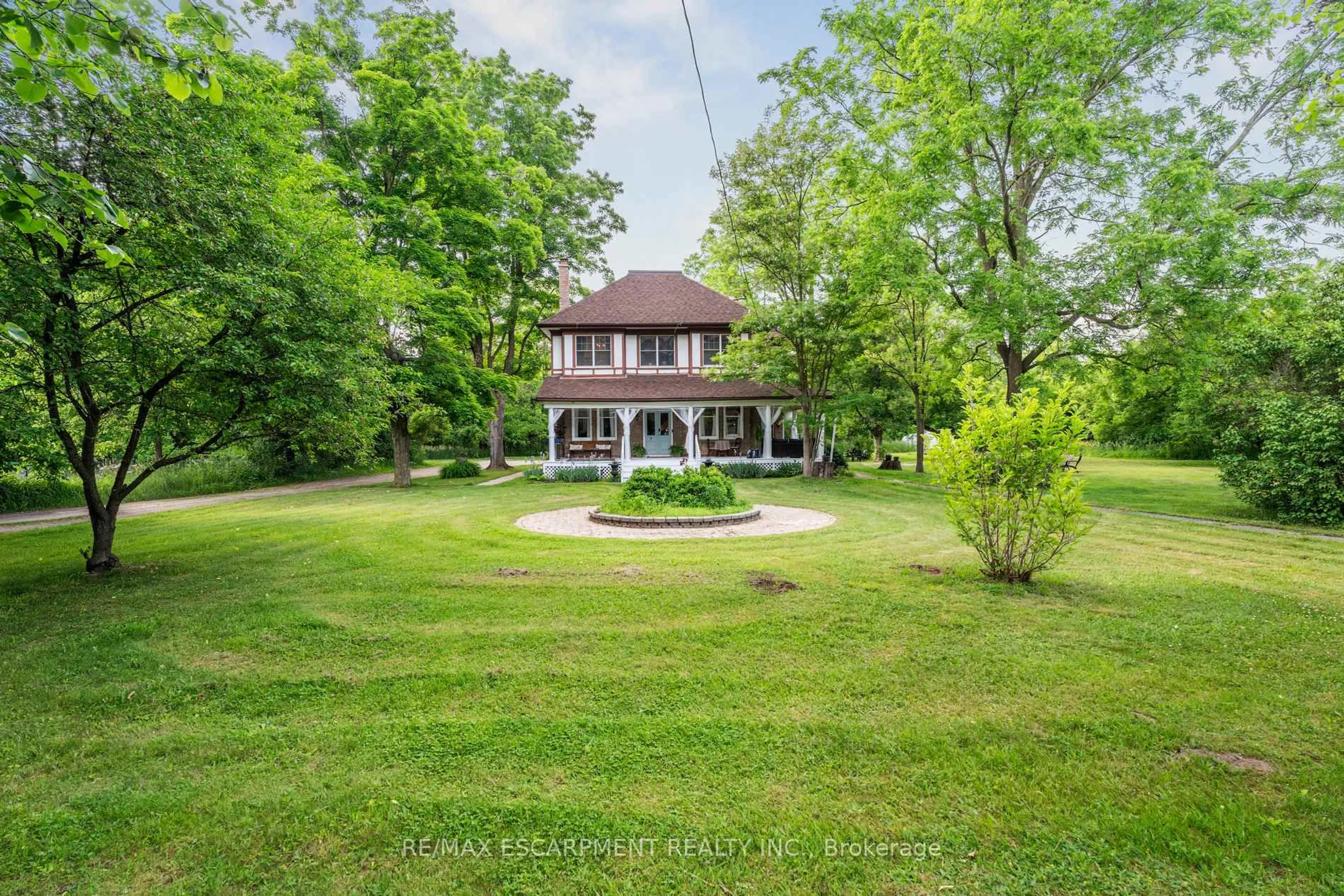 A pic from outside/outdoor area/front of a property/back of a property/a pic from drone, water/lake/river/ocean view for 8936 32nd Sdrd, Adjala-Tosorontio Ontario L0M 1K0
