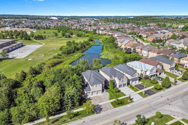 32 Princeton Ave, Richmond Hill 3