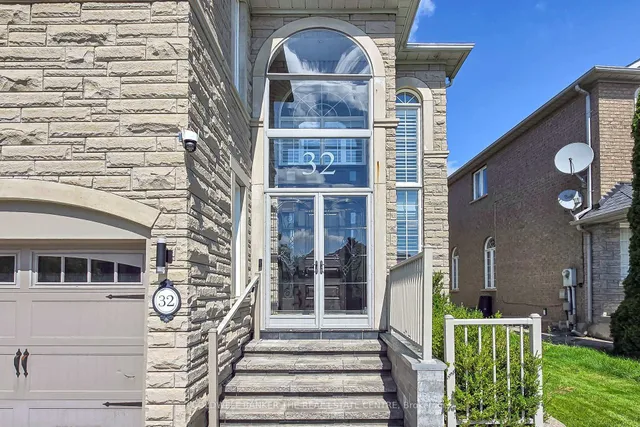 32 Princeton Ave, Richmond Hill 4