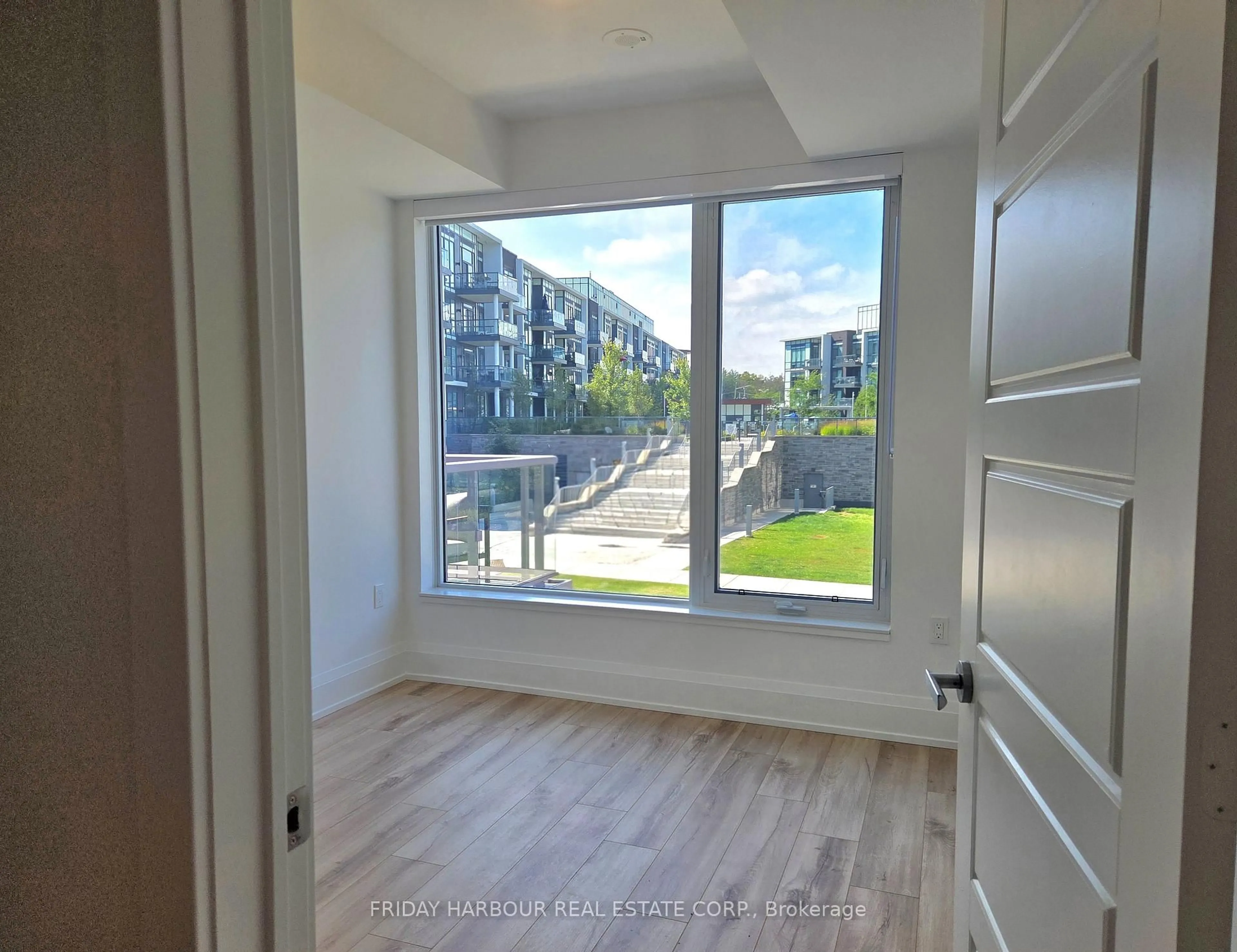 A pic of a room for 333 Sunseeker Ave #205, Innisfil Ontario L9S 0J7