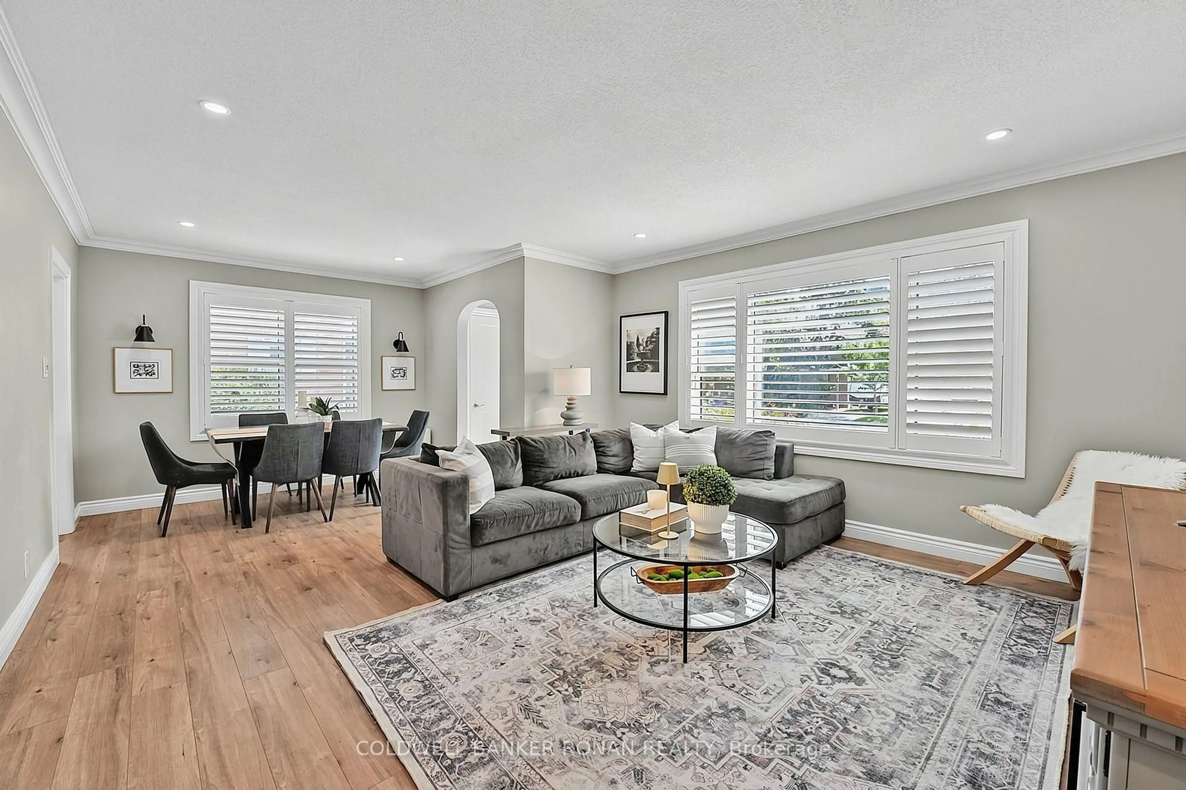 Living room with furniture, unknown for 22 Nelson St, New Tecumseth Ontario L9R 1G9
