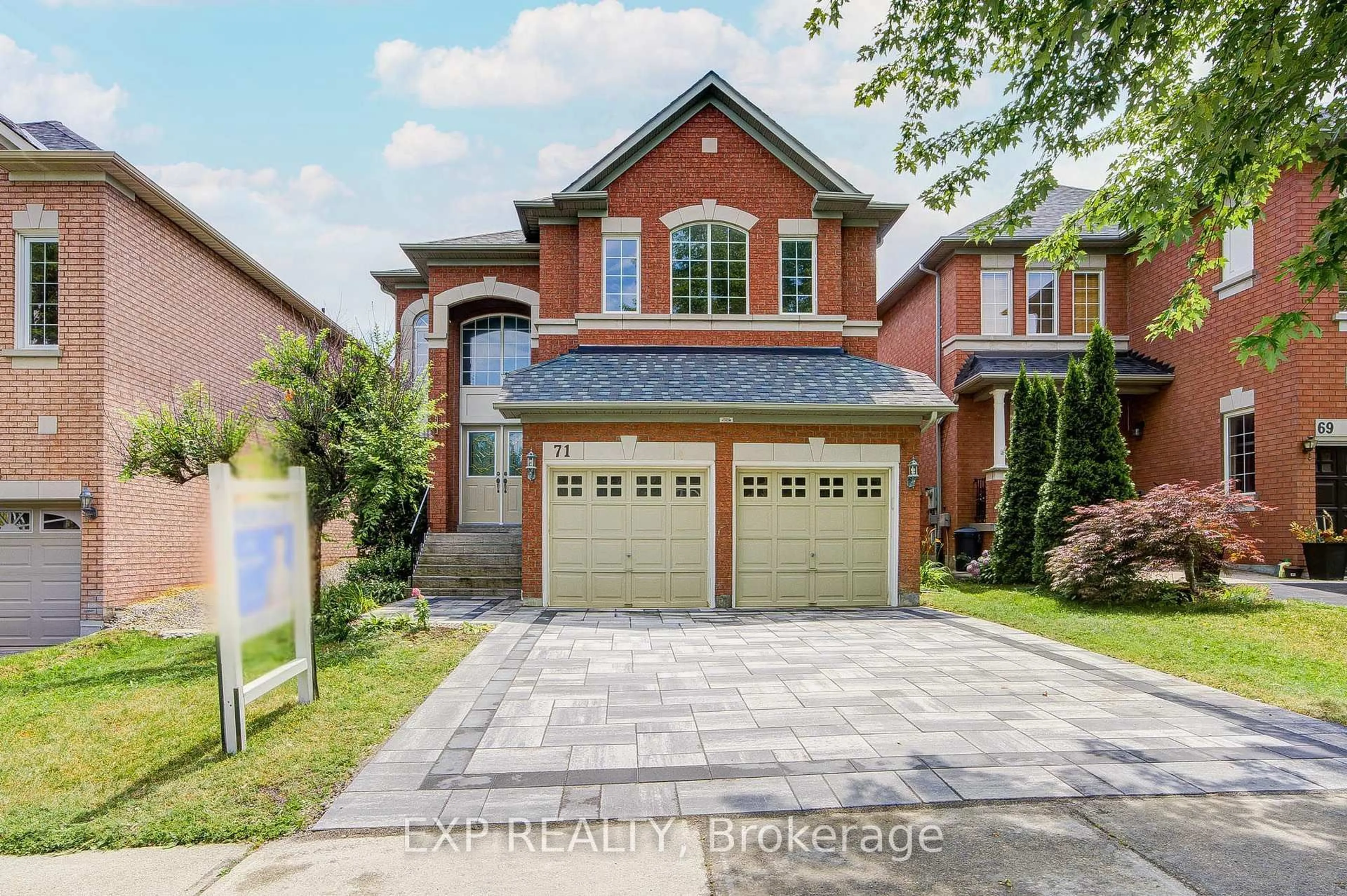 Home with brick exterior material, street for 71 Futura Ave, Richmond Hill Ontario L4S 1S8