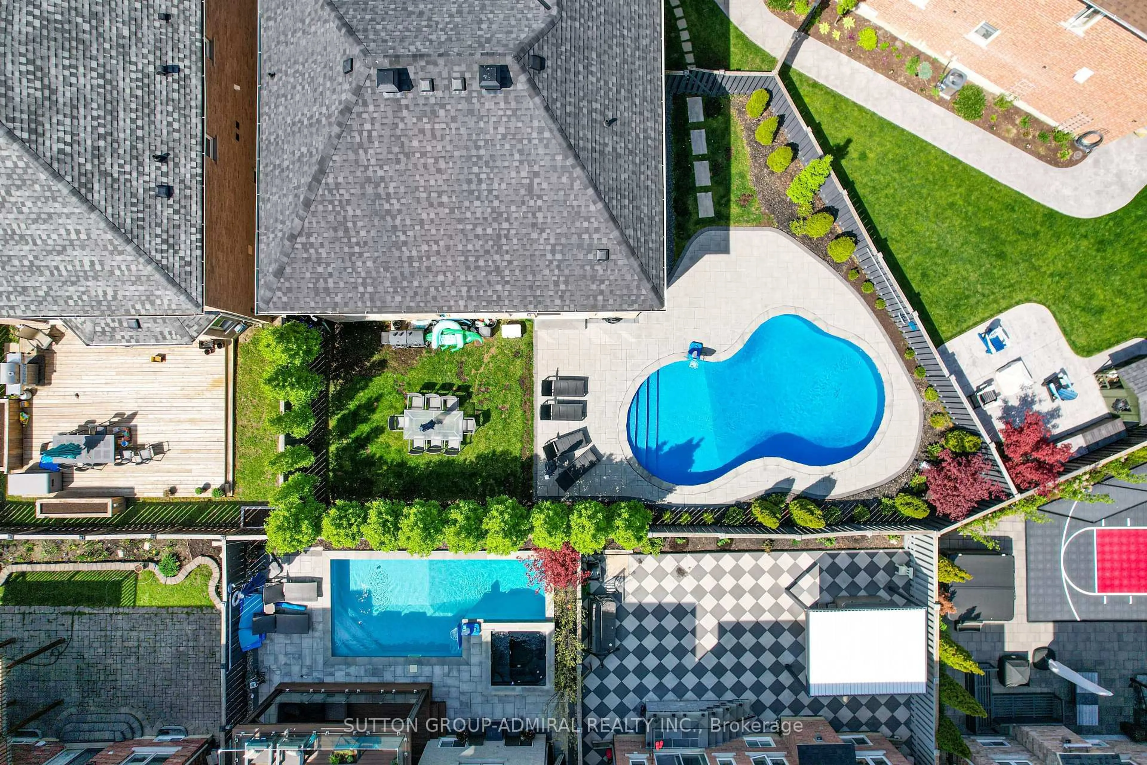 Pool for 45 Gamla Rd, Vaughan Ontario L6A 0W5