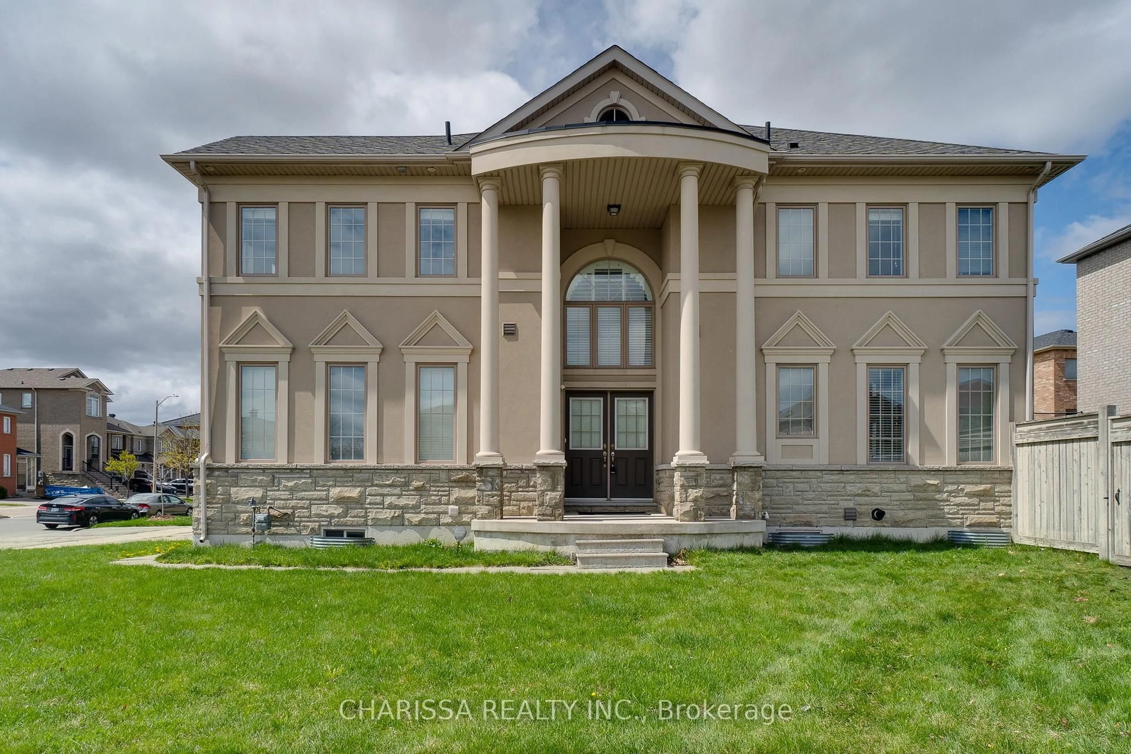Home with brick exterior material, building for 2 HAWSTONE Rd, Vaughan Ontario L4H 4G5