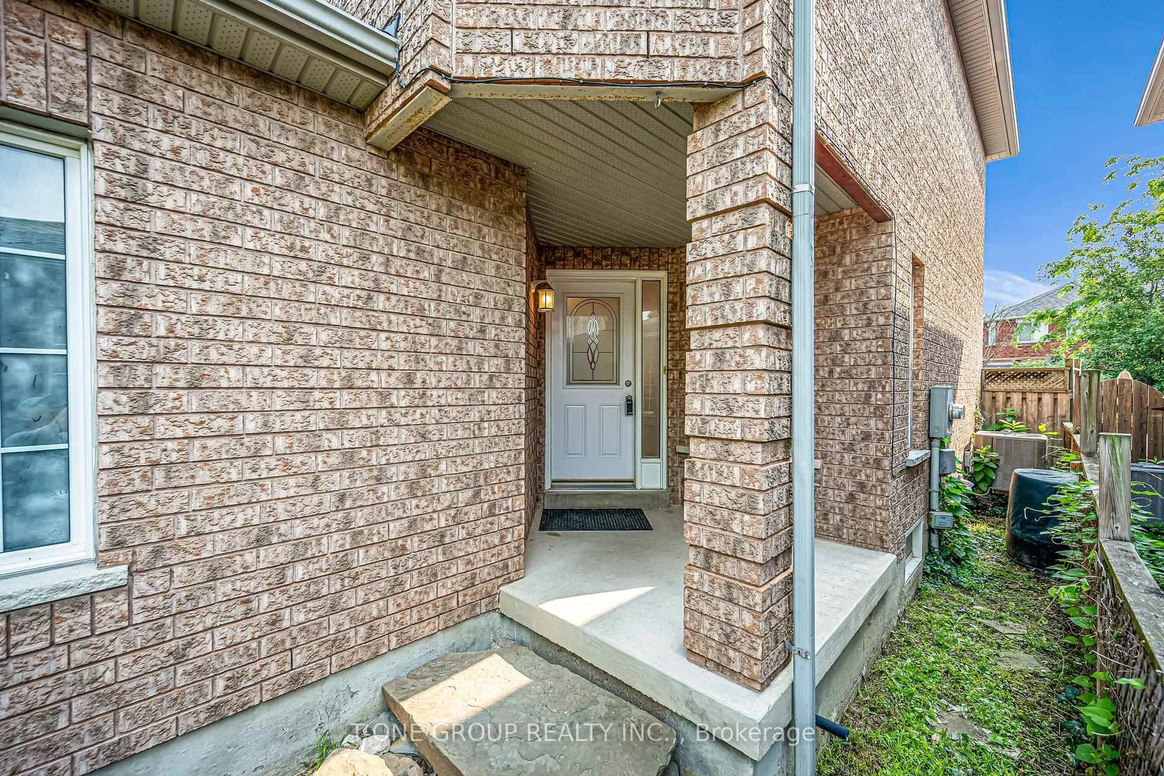 Unknown for 69 Smith St, New Tecumseth Ontario L9R 1Z9
