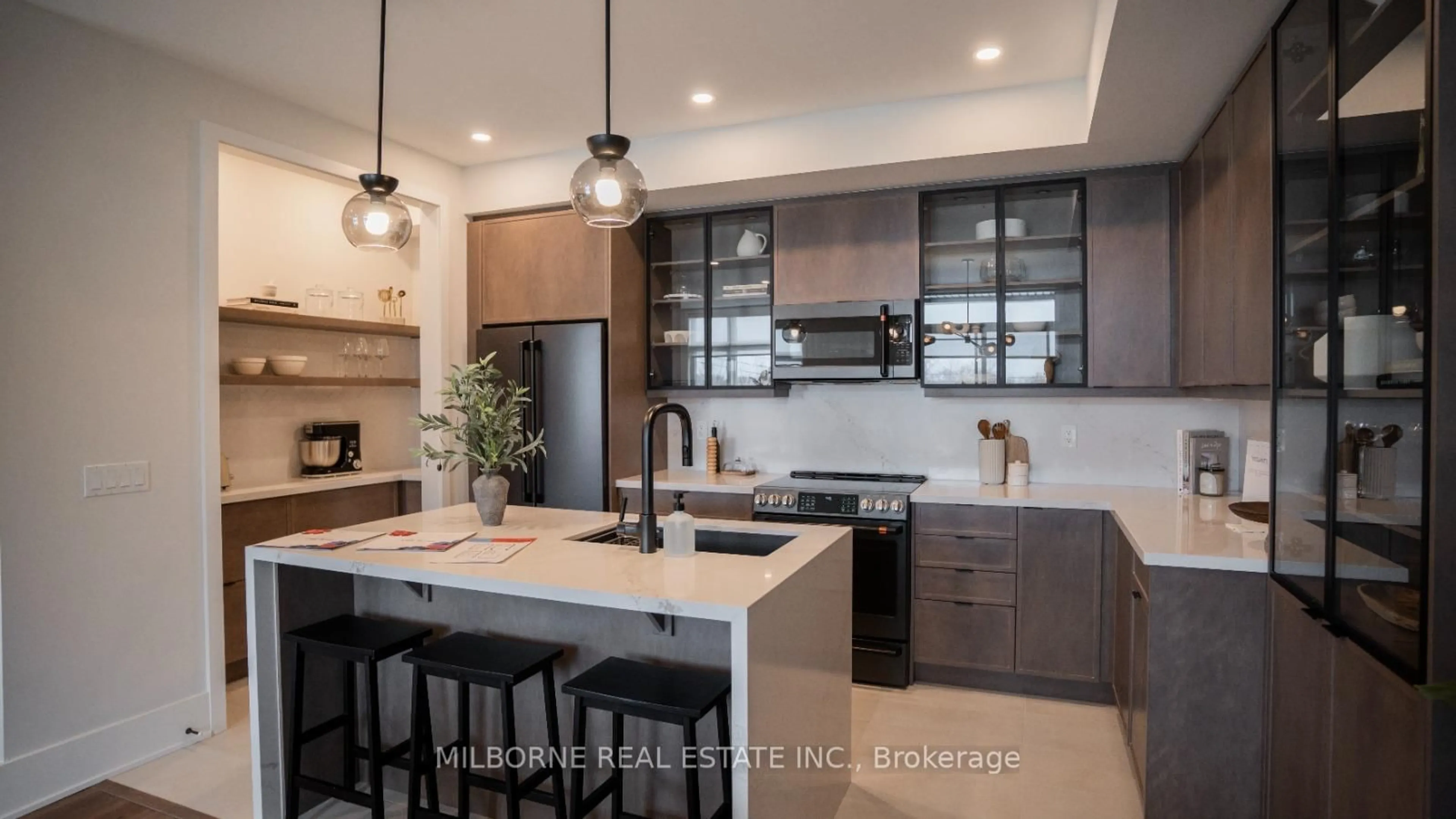 Open concept kitchen, ceramic/tile floor for 8 Arthur Plaxton Way, Markham Ontario L6E 2E5
