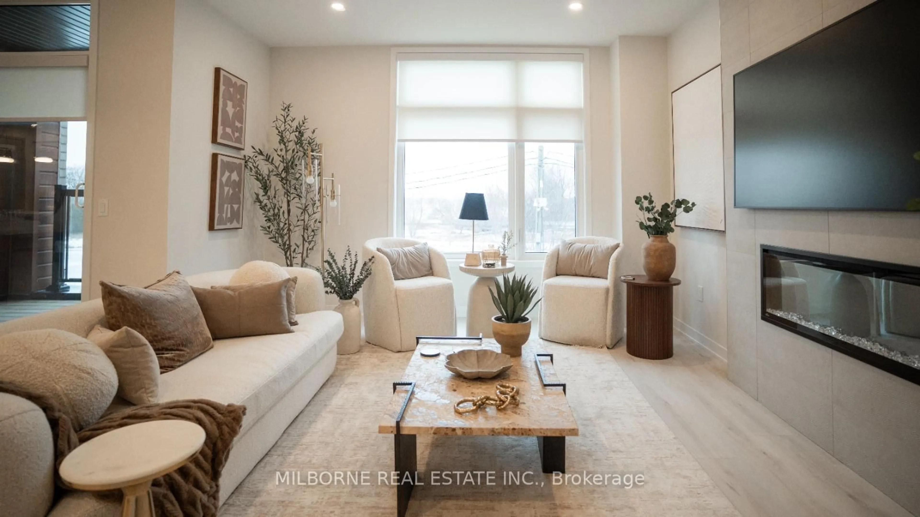 Living room with furniture, unknown for 8 Arthur Plaxton Way, Markham Ontario L6E 2E5