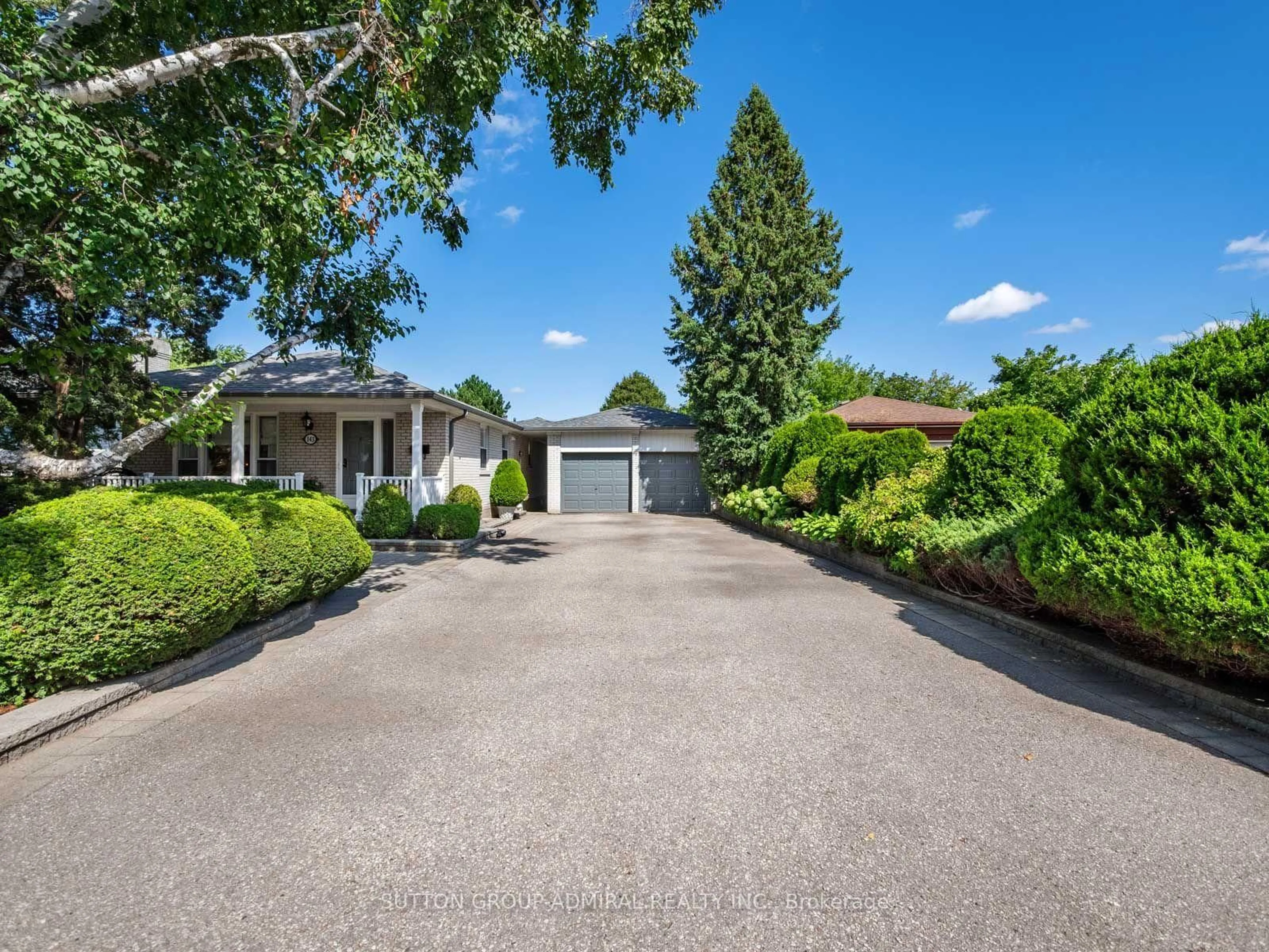 A pic from outside/outdoor area/front of a property/back of a property/a pic from drone, street for 143 Dudley Ave, Markham Ontario L3T 2E5