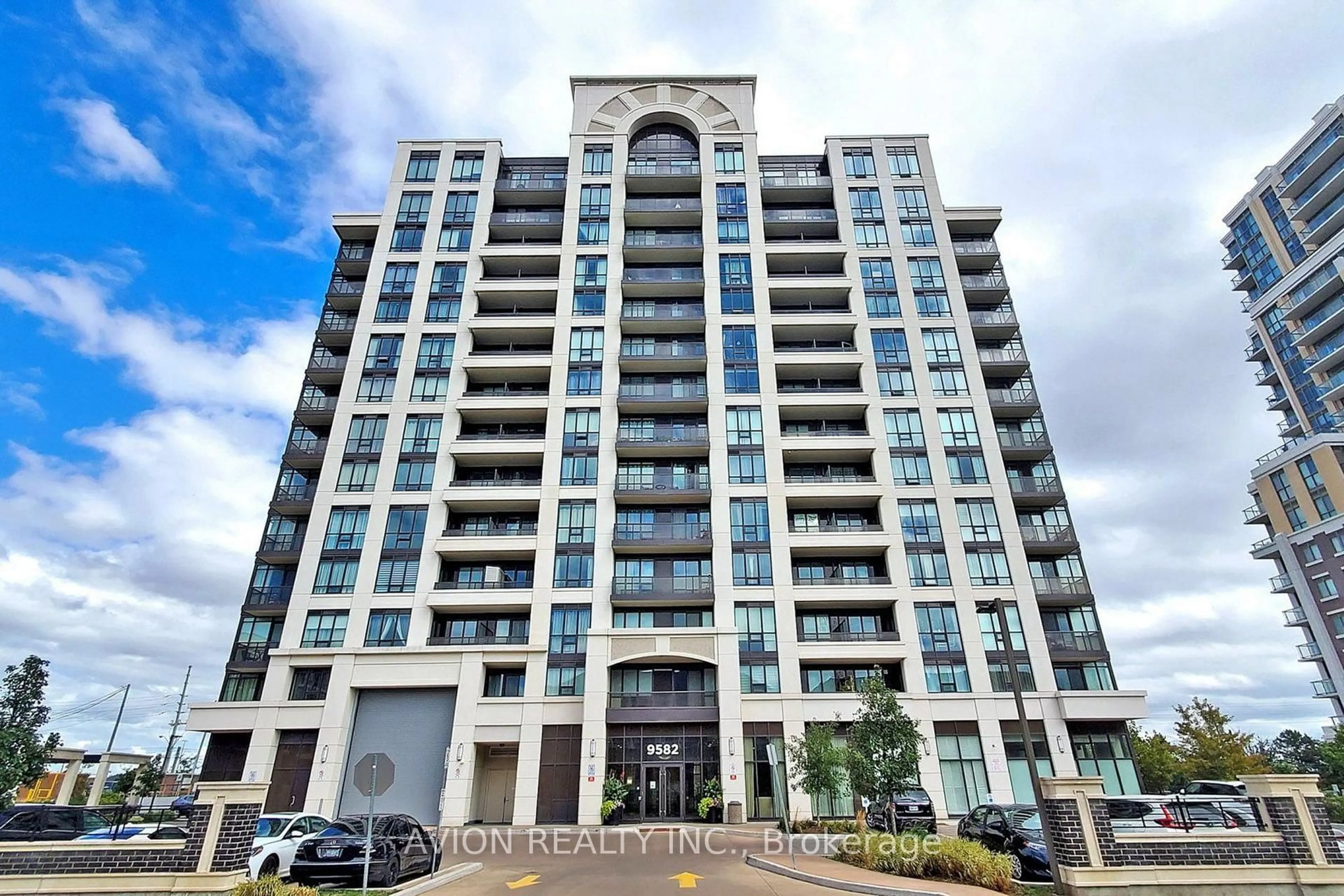 A pic from outside/outdoor area/front of a property/back of a property/a pic from drone, building for 9582 Markham Rd #907, Markham Ontario L6E 0T4