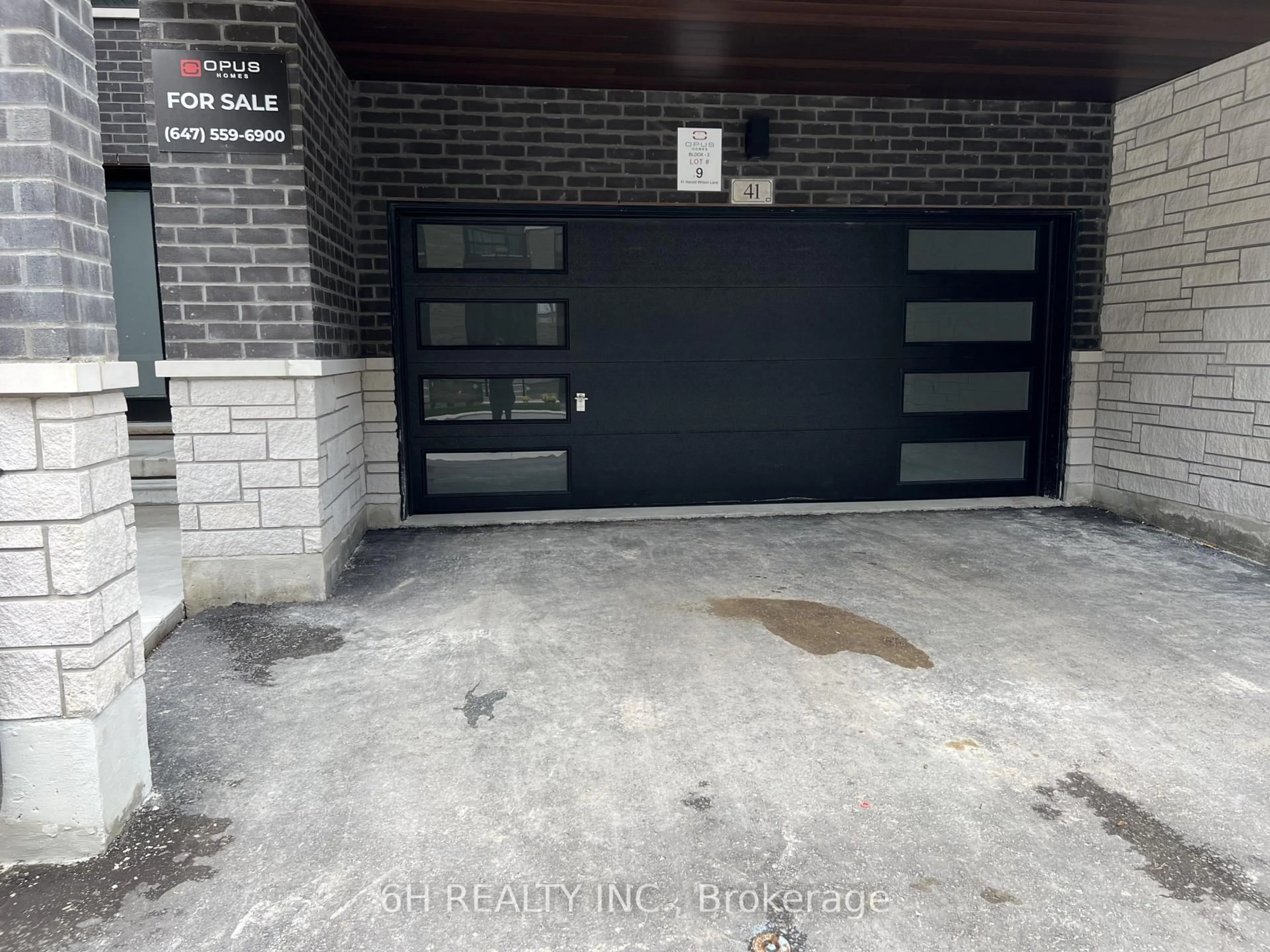 Indoor garage for 41 Harold Wilson Lane #Lot 9, Richmond Hill Ontario L4S 1N5
