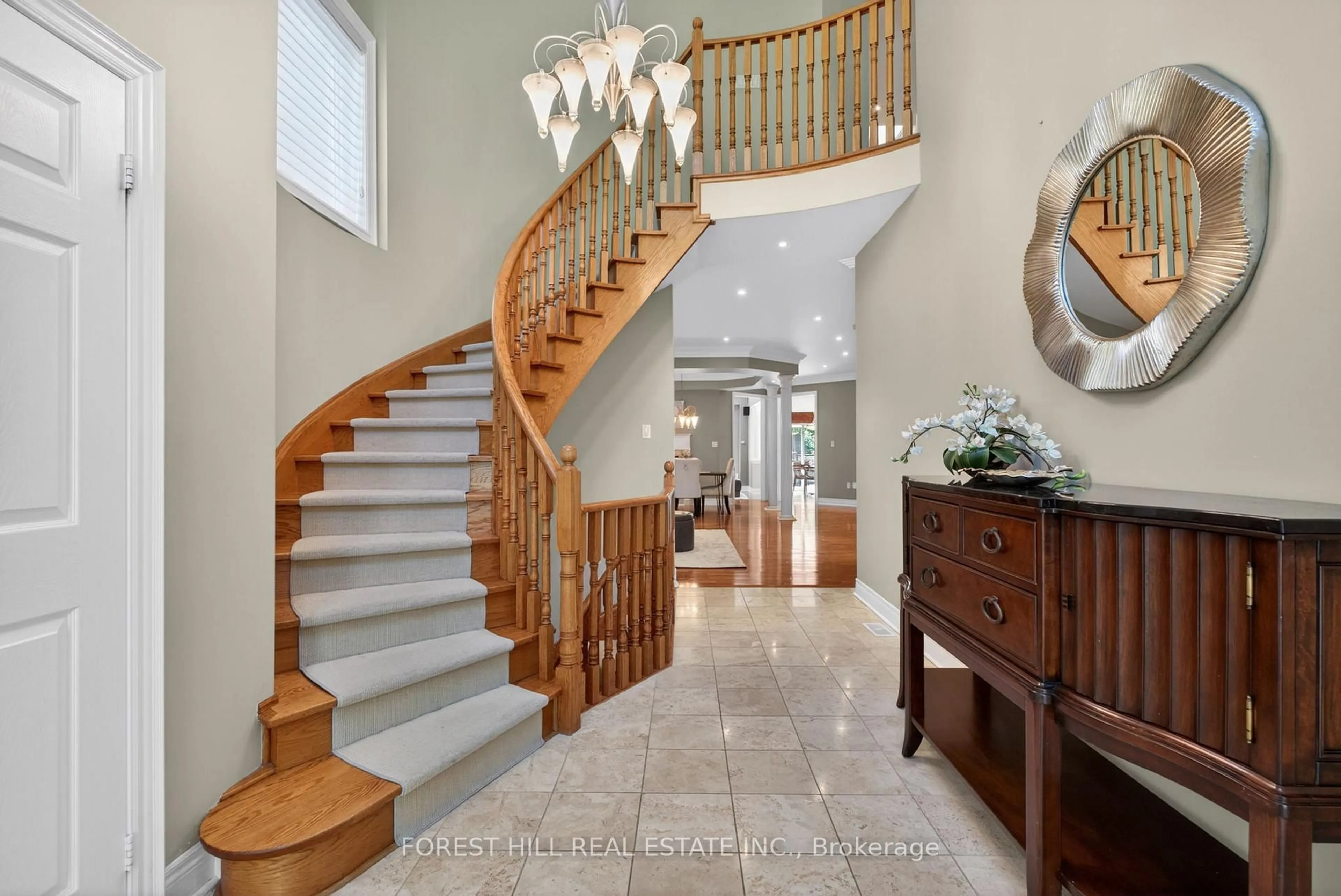 Unknown for 33 Chopin Blvd, Vaughan Ontario L4J 8Y6