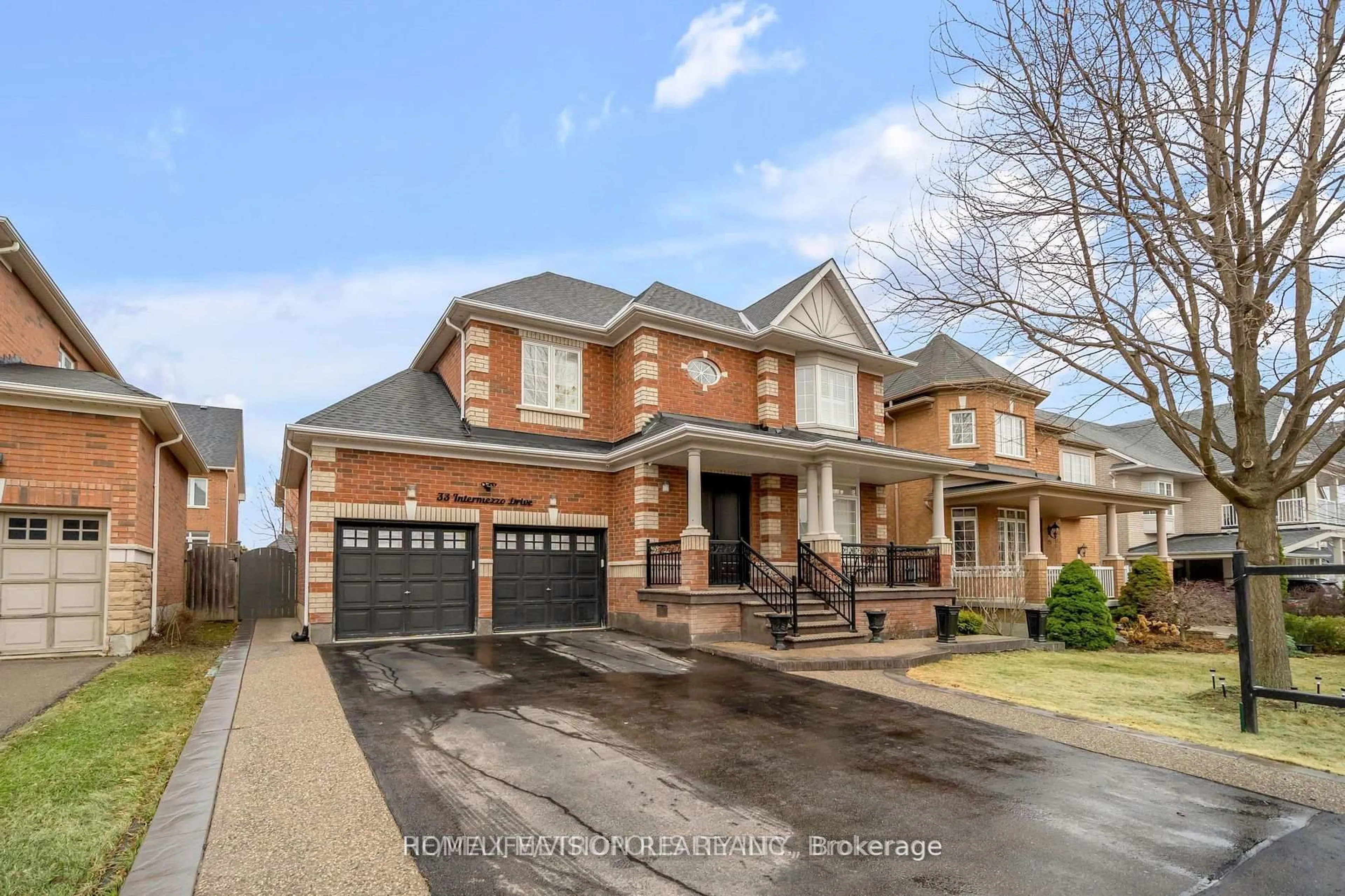 Home with brick exterior material, street for 33 Intermezzo Dr, Vaughan Ontario L4H 3L1