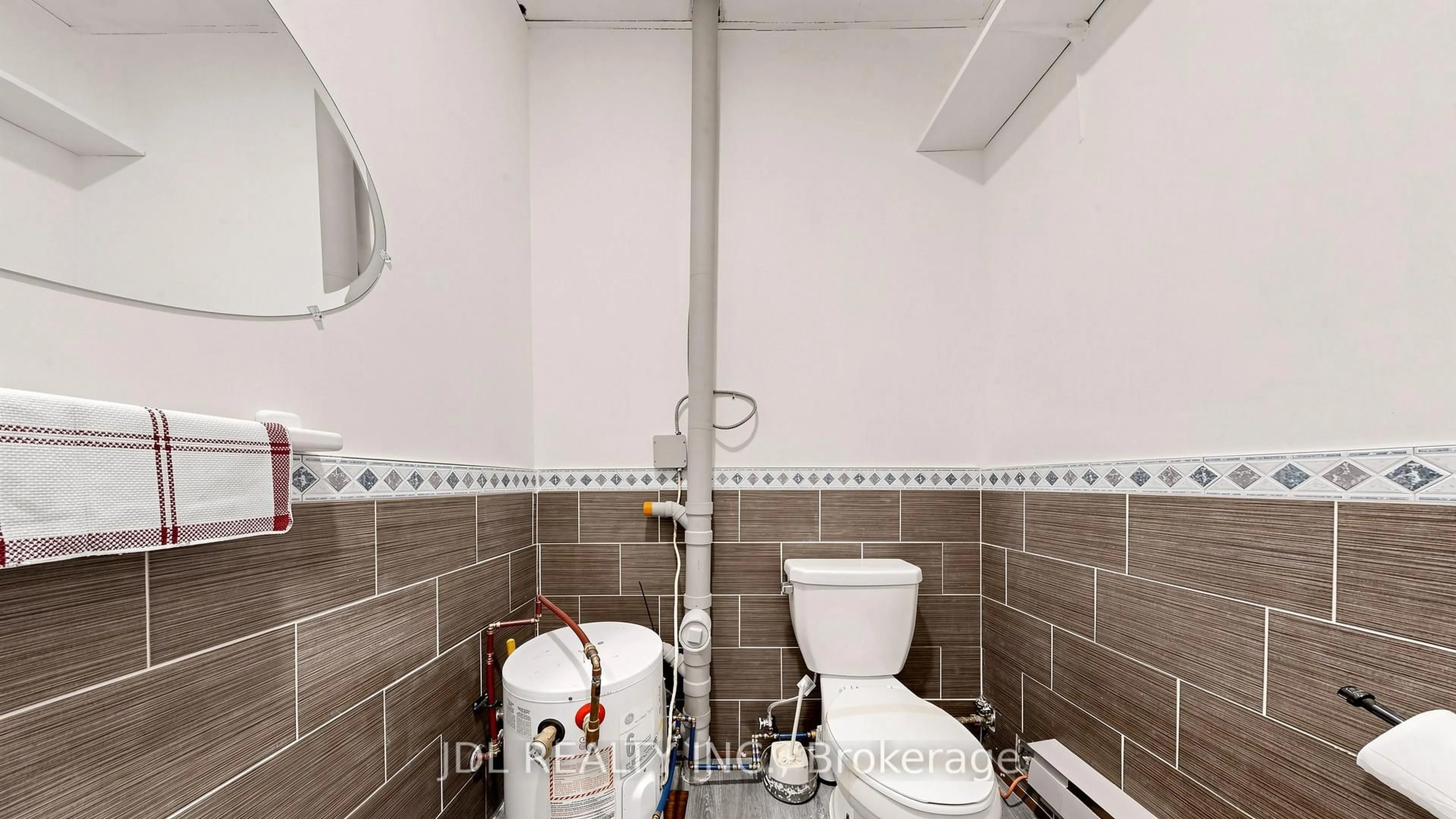 trreb/IMG-N13718986_2cfed9d9cb1914dffe533fa2d6691d0c2ab731c77b38a3824ce90bd2dfe10e94.jpg