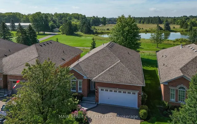 54 Couples Gallery, Whitchurch-Stouffville 2
