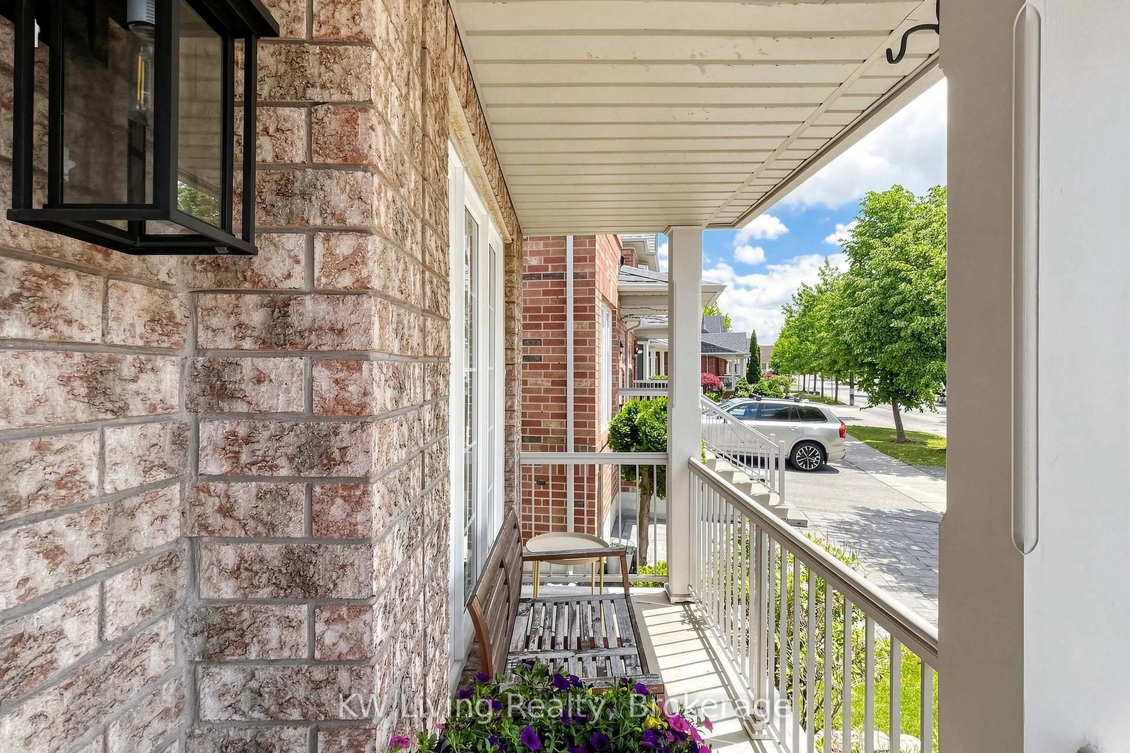 Unknown for 72 Stotts Cres, Markham Ontario L6E 1T2