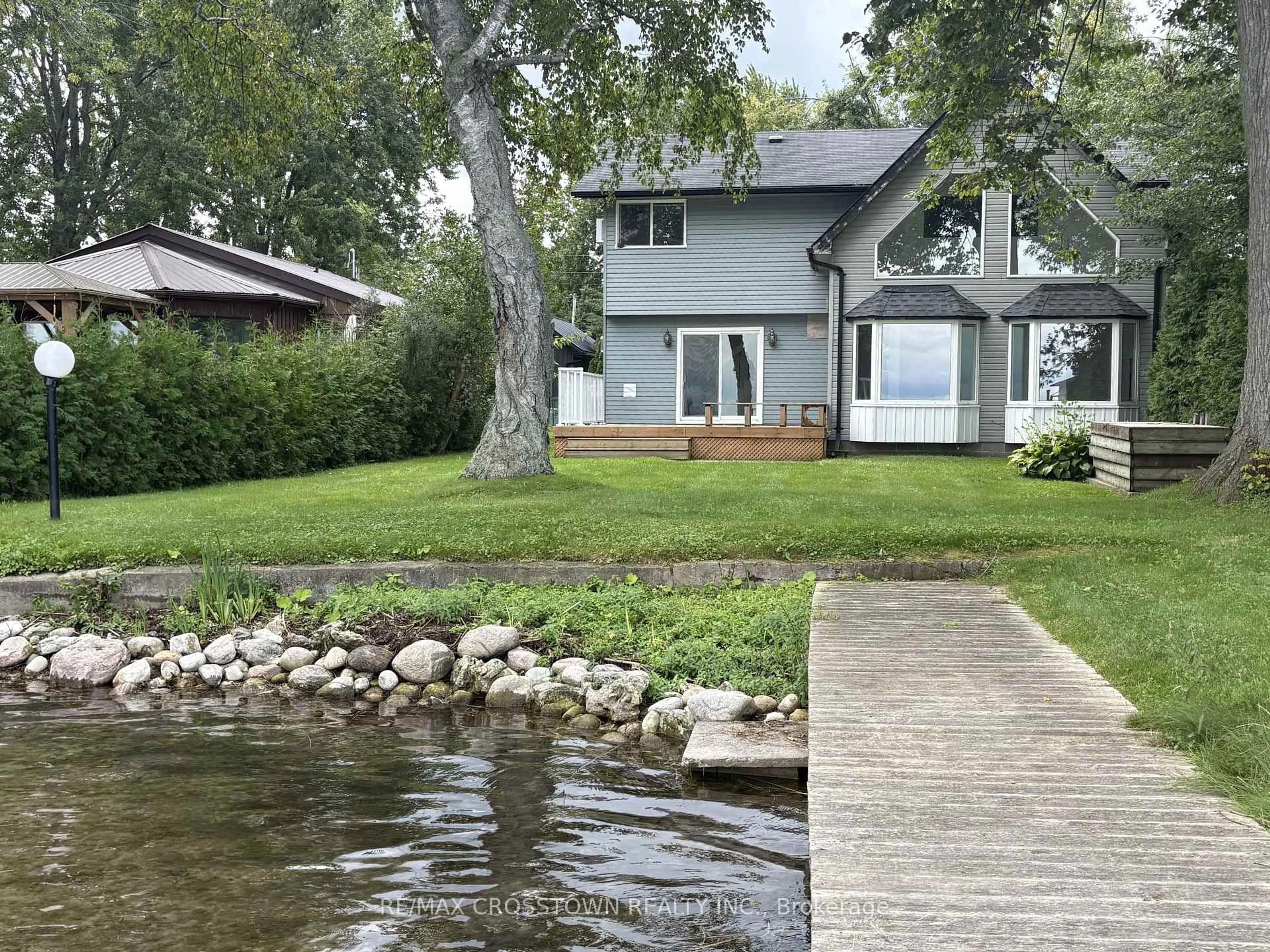 Unknown for 128 Moores Beach Rd, Georgina Ontario L0E 1N0