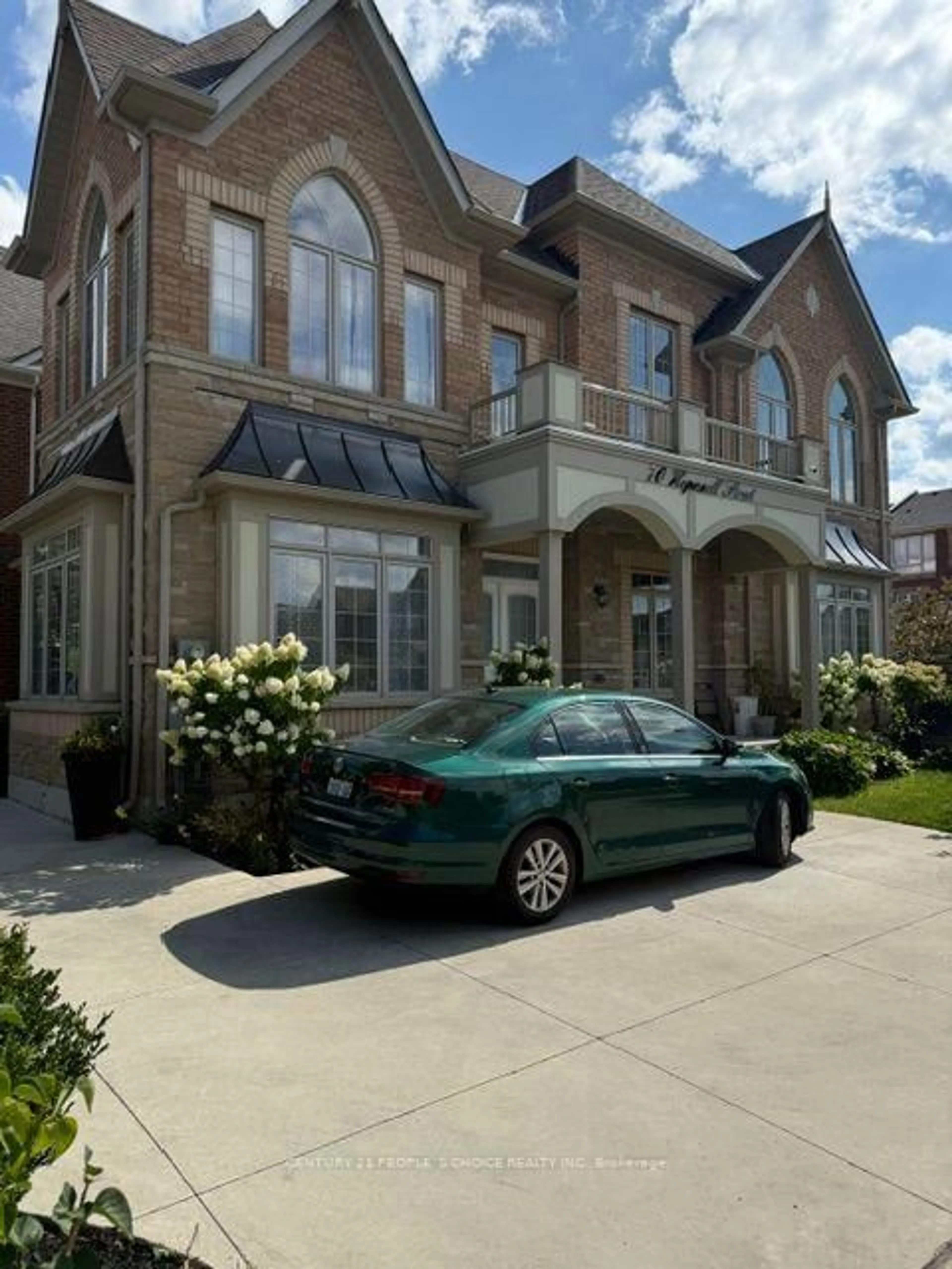 Unknown for 70 Hopewell St, Vaughan Ontario L4H 3Y2