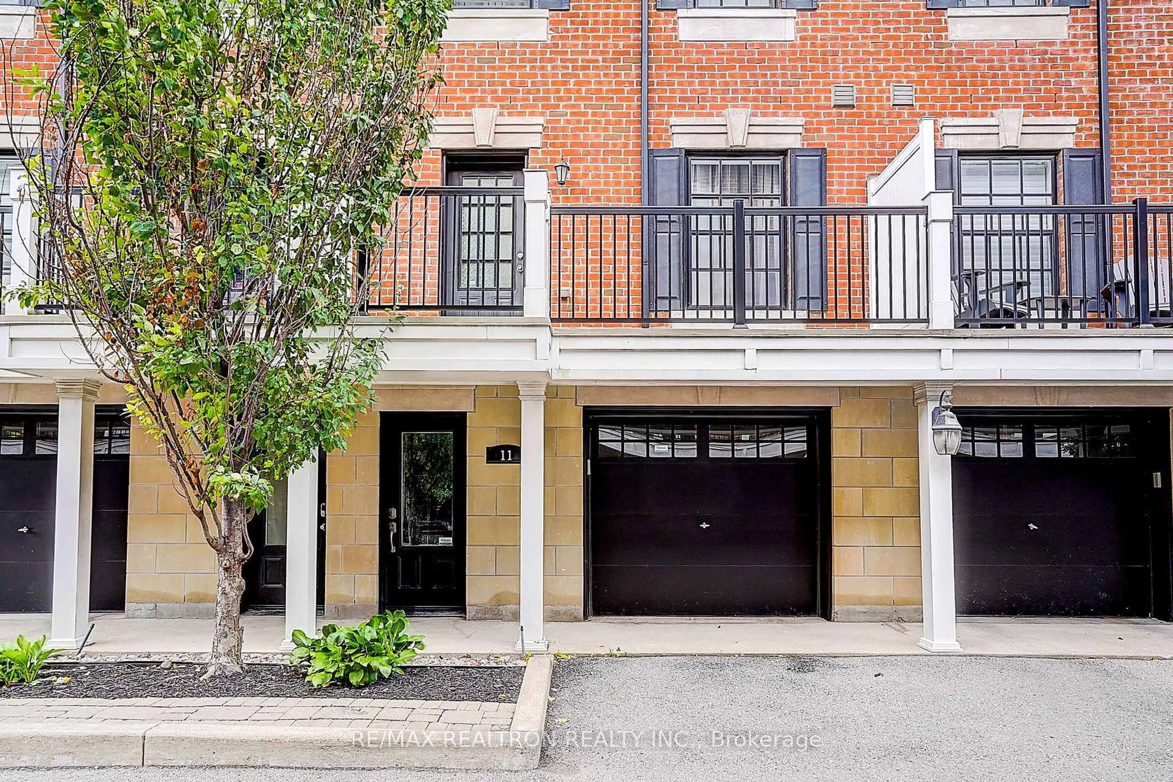 Home with brick exterior material, street for 10060 Keele St #11, Vaughan Ontario L6A 4V6