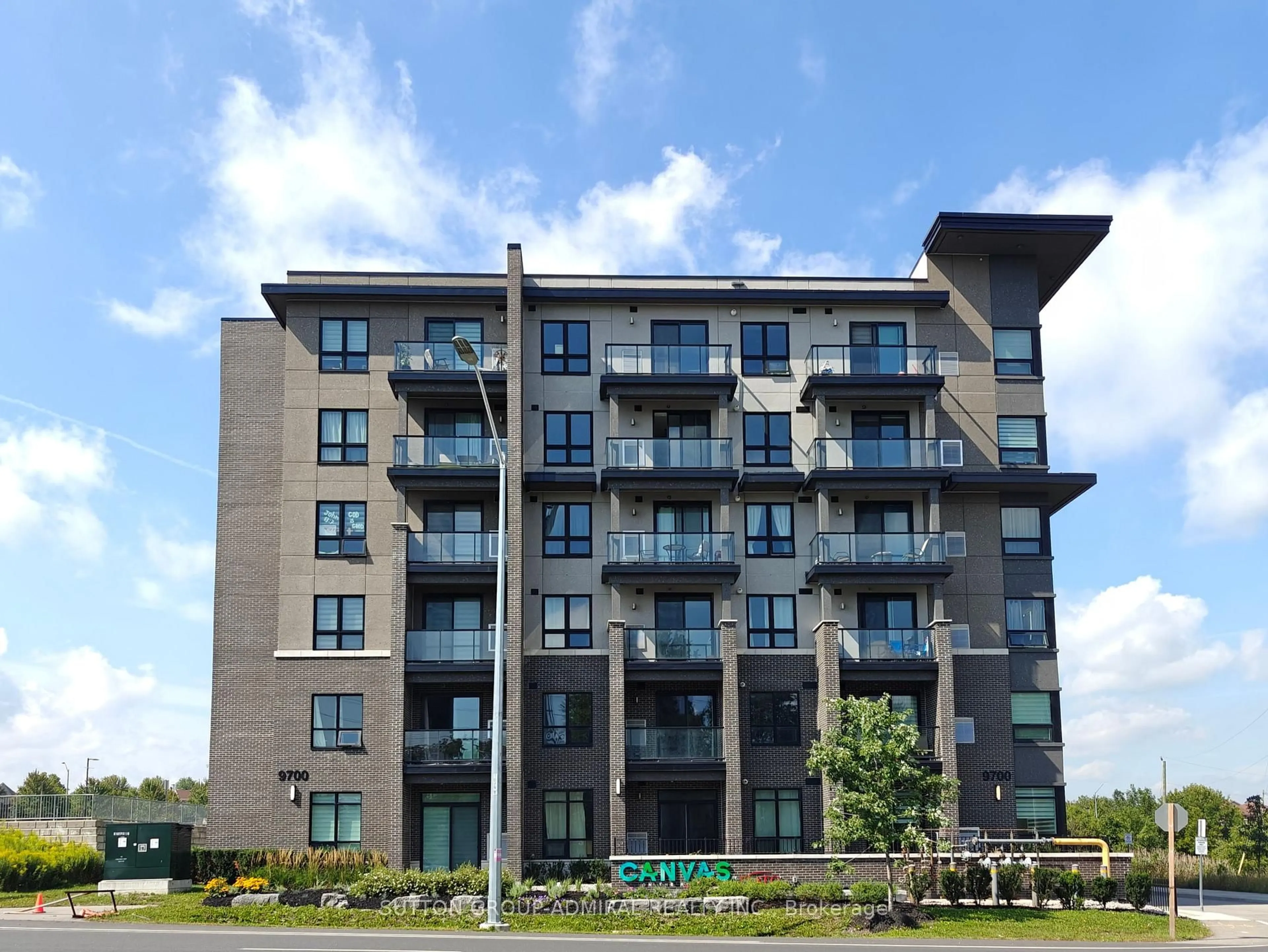 A pic from outside/outdoor area/front of a property/back of a property/a pic from drone, building for 9700 Ninth Line #723, Markham Ontario L6B 1A8