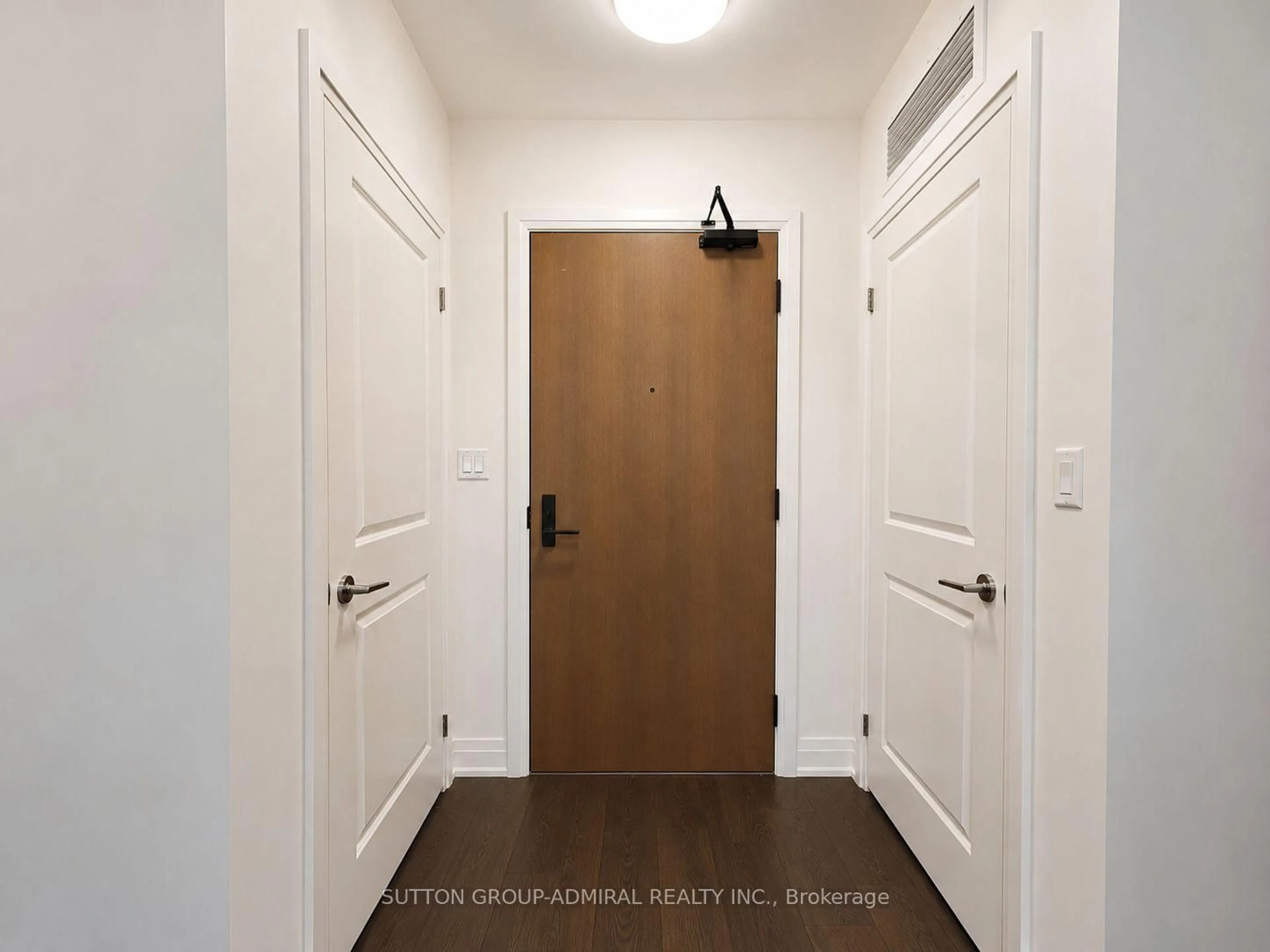 Indoor entryway for 9700 Ninth Line #723, Markham Ontario L6B 1A8