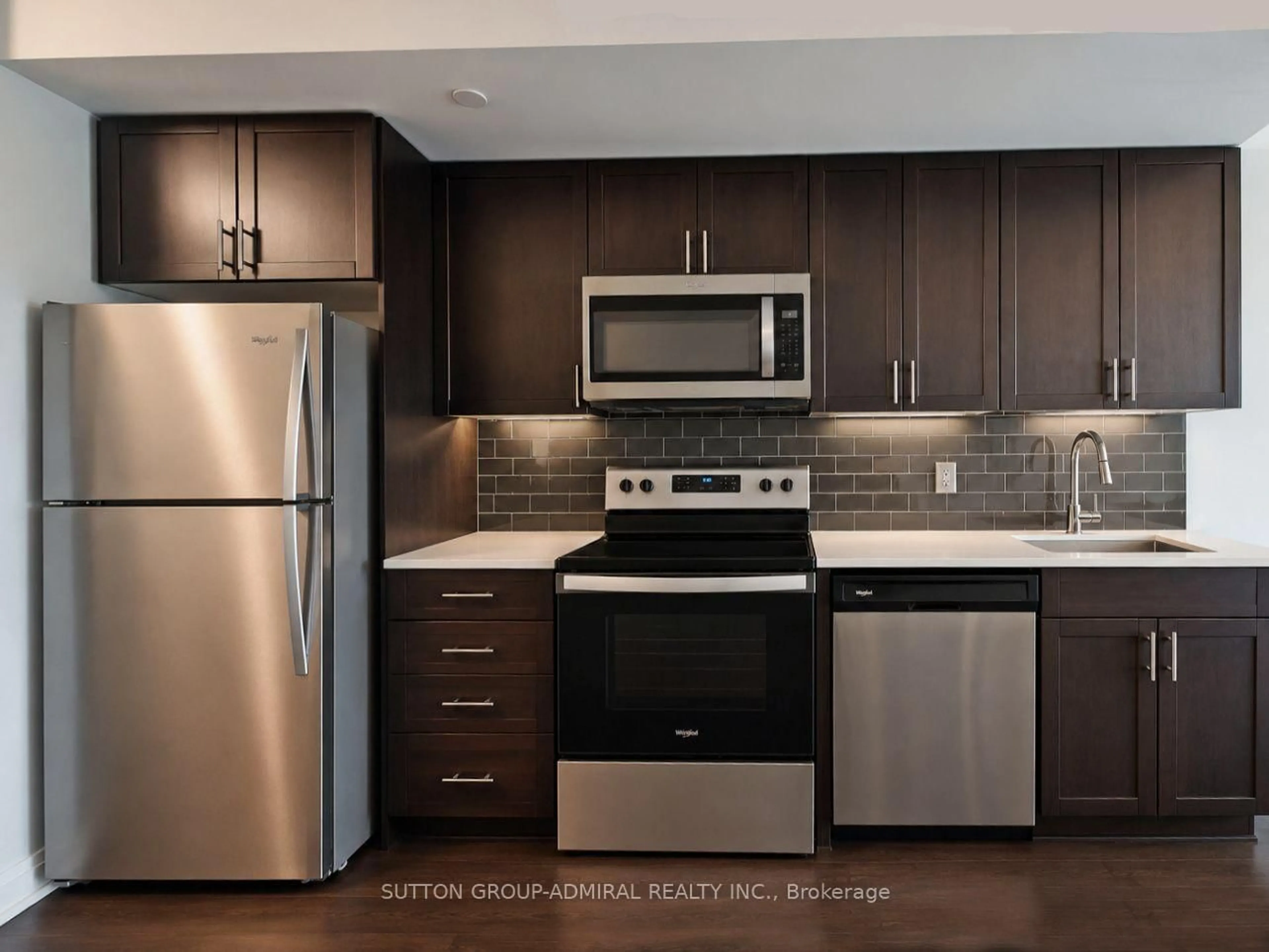 Standard kitchen, unknown for 9700 Ninth Line #723, Markham Ontario L6B 1A8