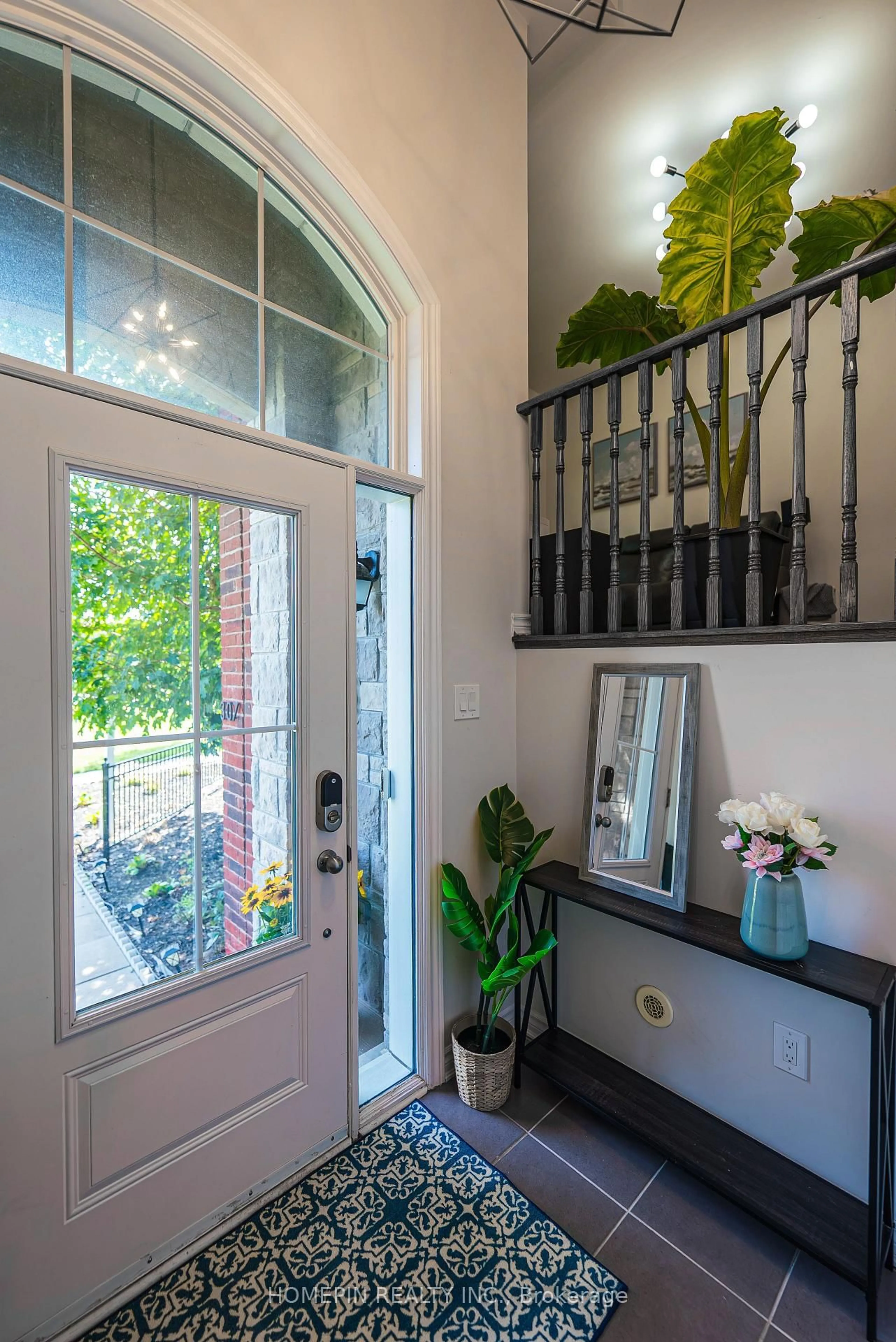 Indoor entryway for 307 Dundas Way, Markham Ontario L6E 0S8