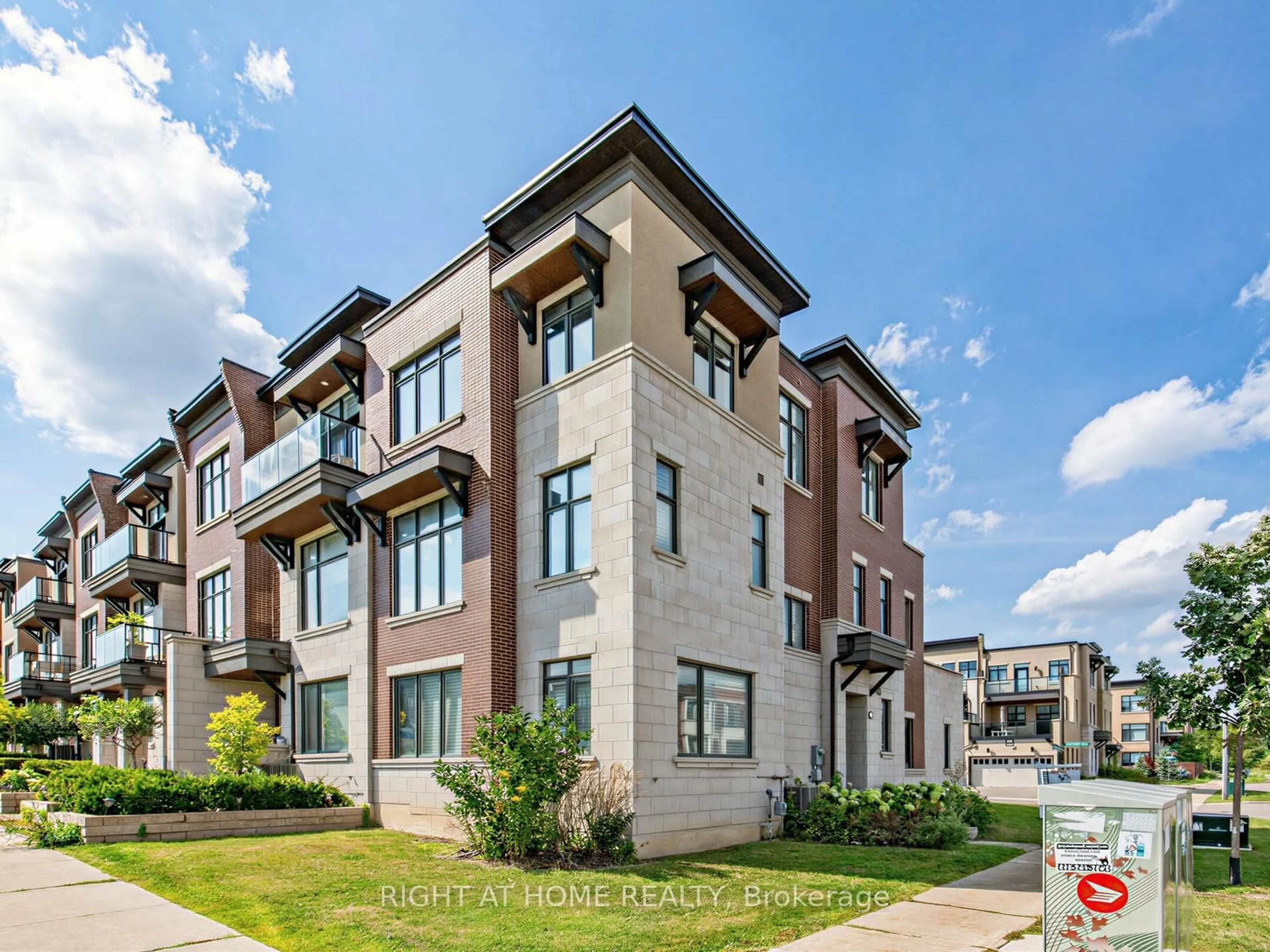 Home with brick exterior material, street for 88 Crimson Forest Dr, Vaughan Ontario L6A 4Z8