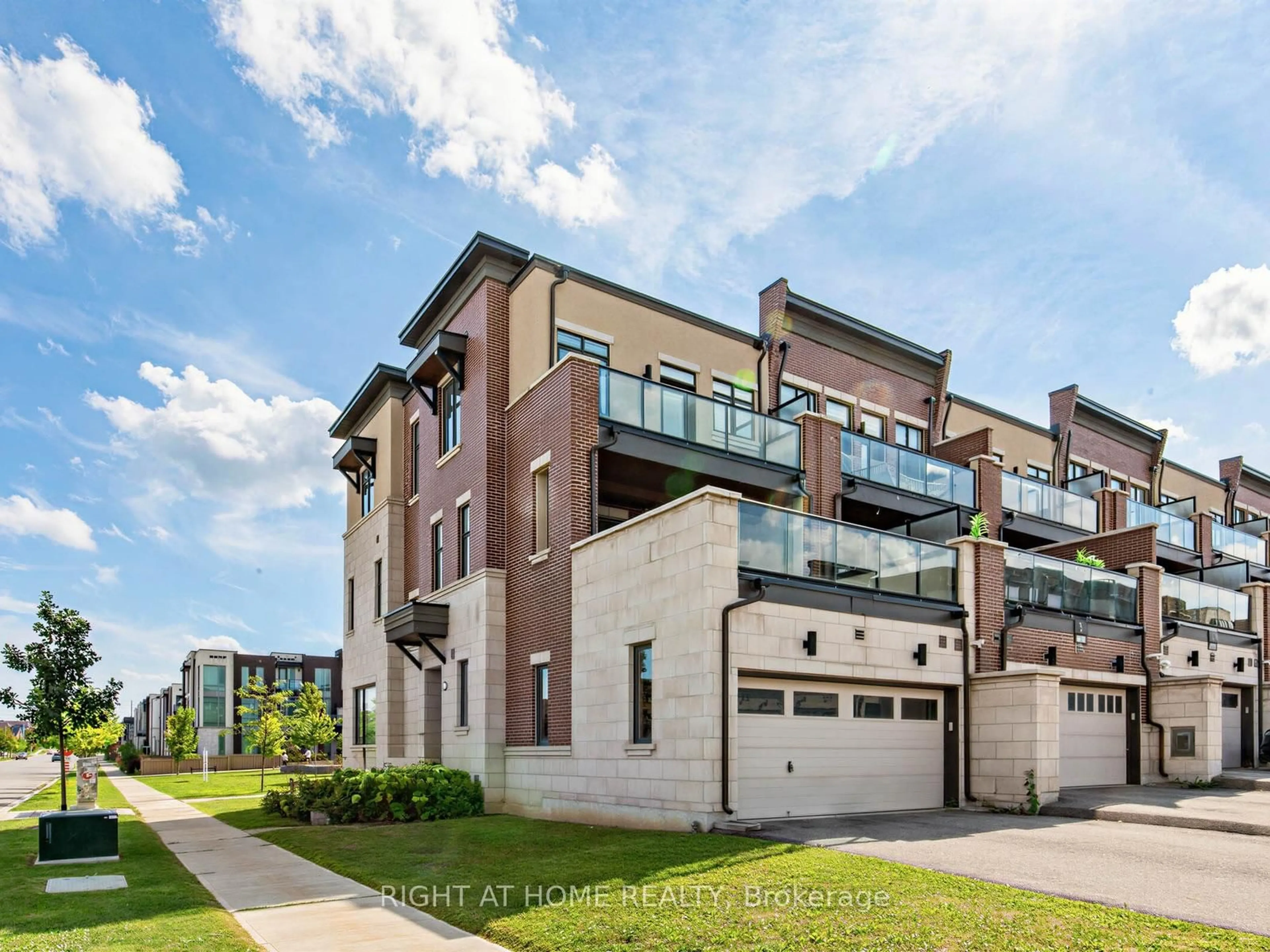 Home with brick exterior material, street for 88 Crimson Forest Dr, Vaughan Ontario L6A 4Z8