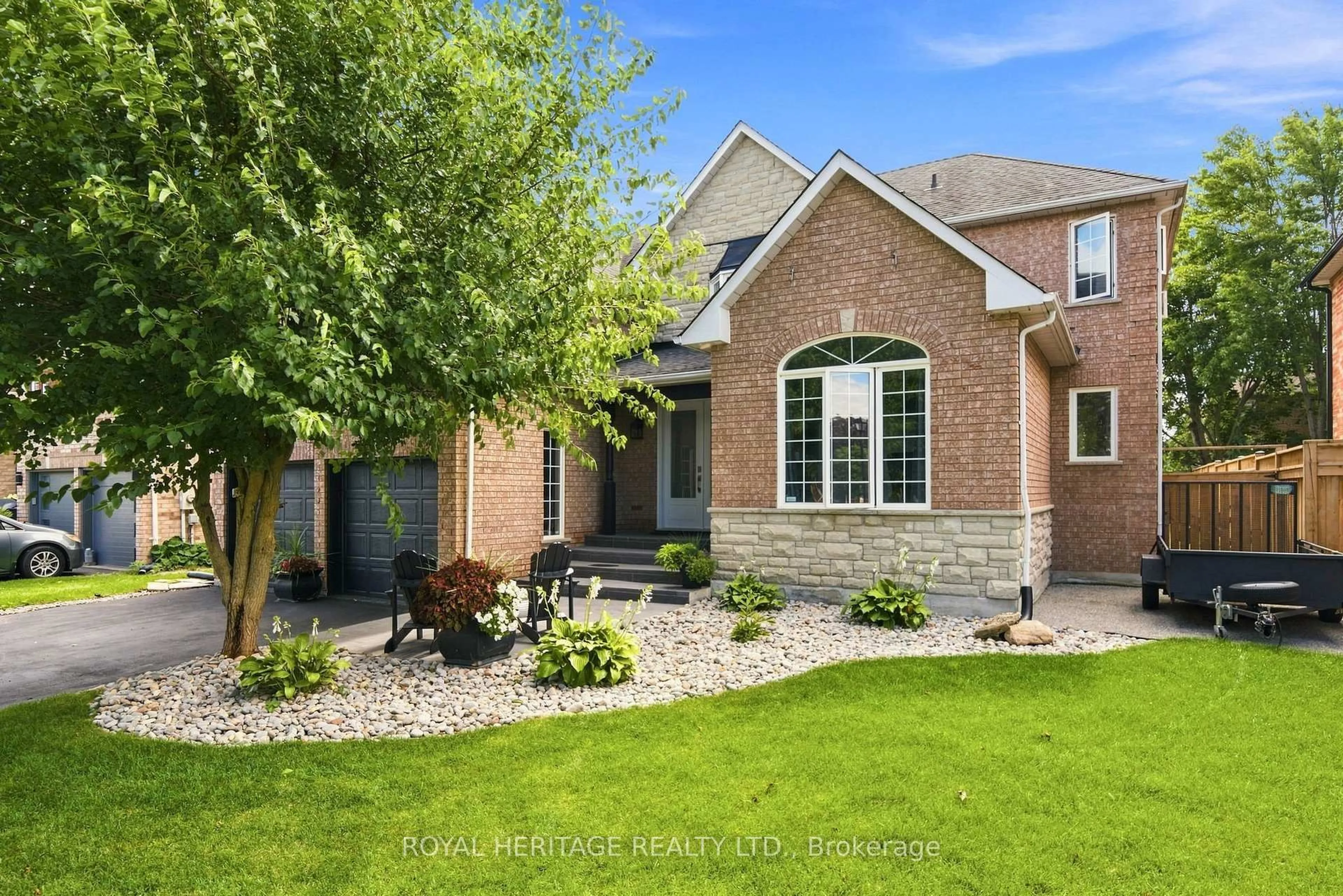 Home with brick exterior material, street for 66 Rosena Lane, Uxbridge Ontario L9P 1X6