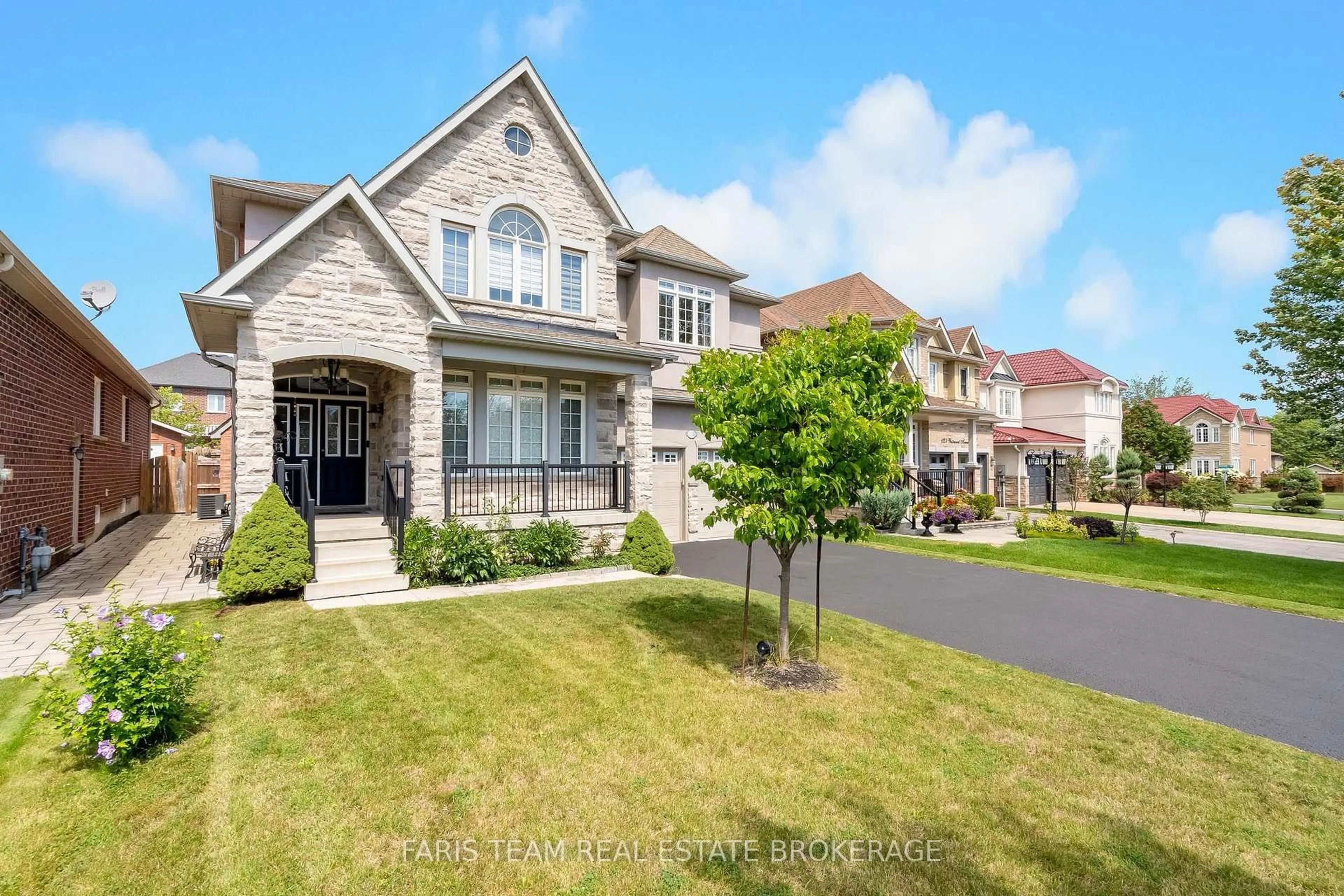 Home with brick exterior material, street for 1128 Westmount Ave, Innisfil Ontario L9S 4Z4