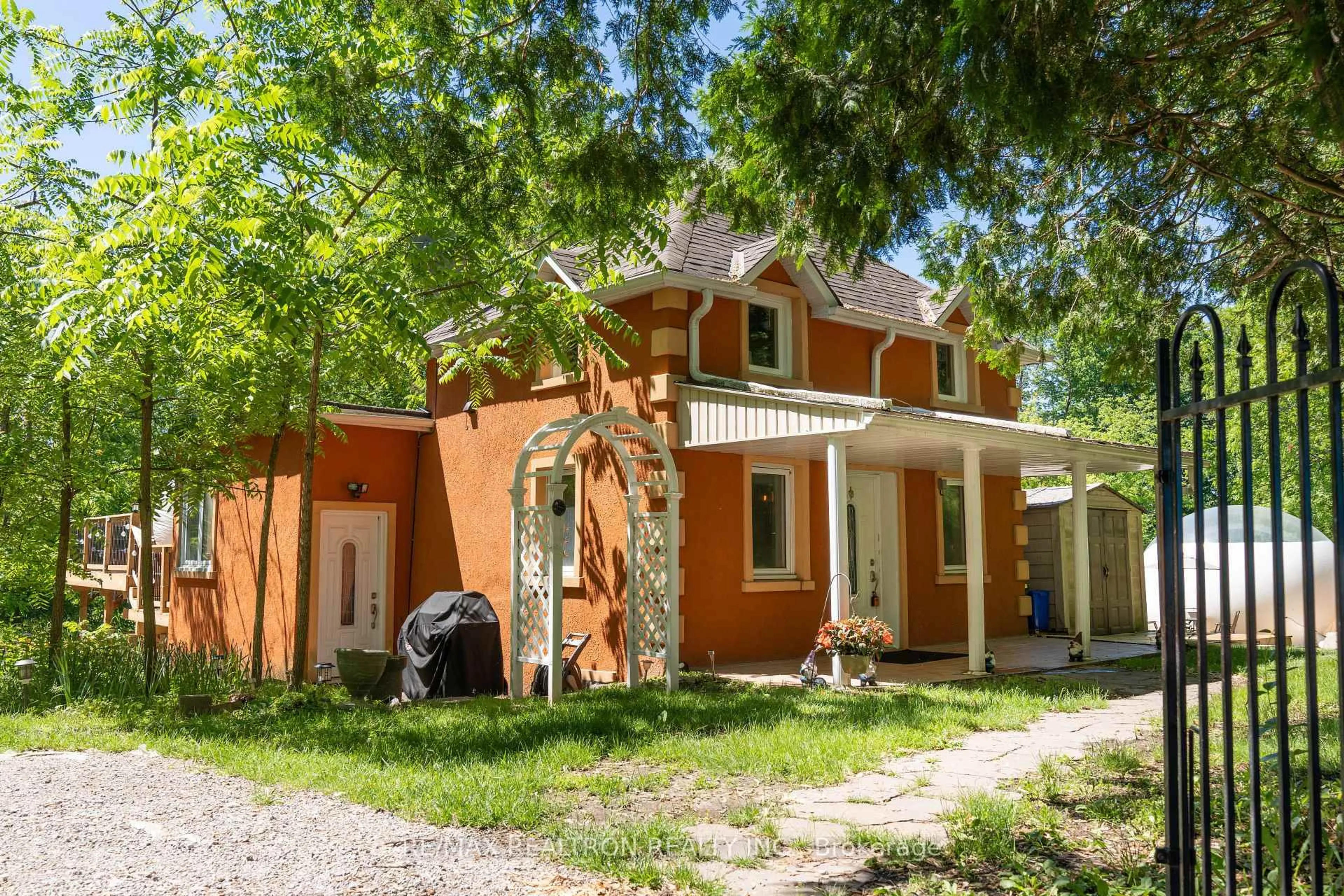 Unknown for 357 Baldwin Rd, Georgina Ontario L0E 1A0