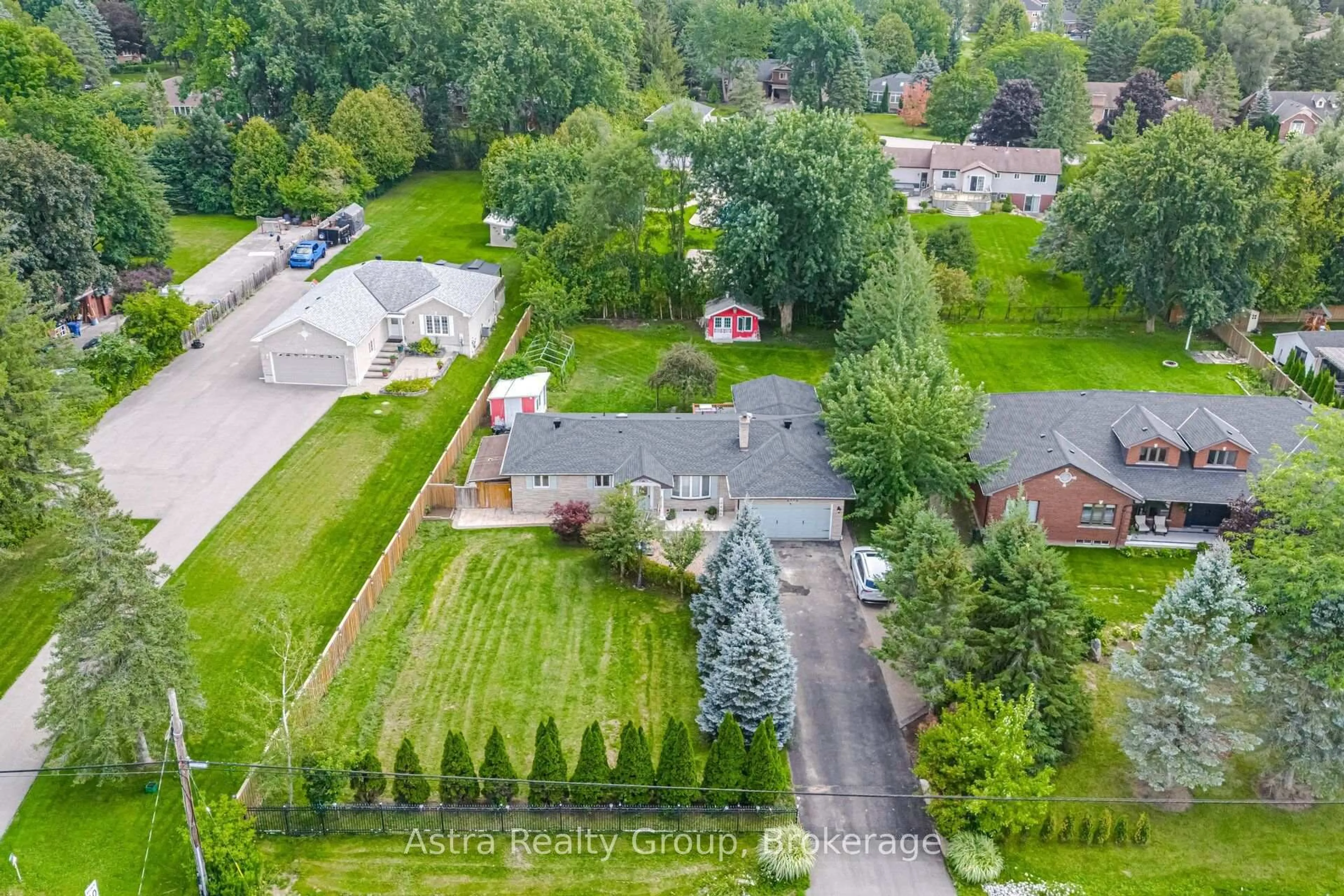A pic from outside/outdoor area/front of a property/back of a property/a pic from drone, street for 4269 Lloydtown/Aurora Rd, King Ontario L7B 0E6