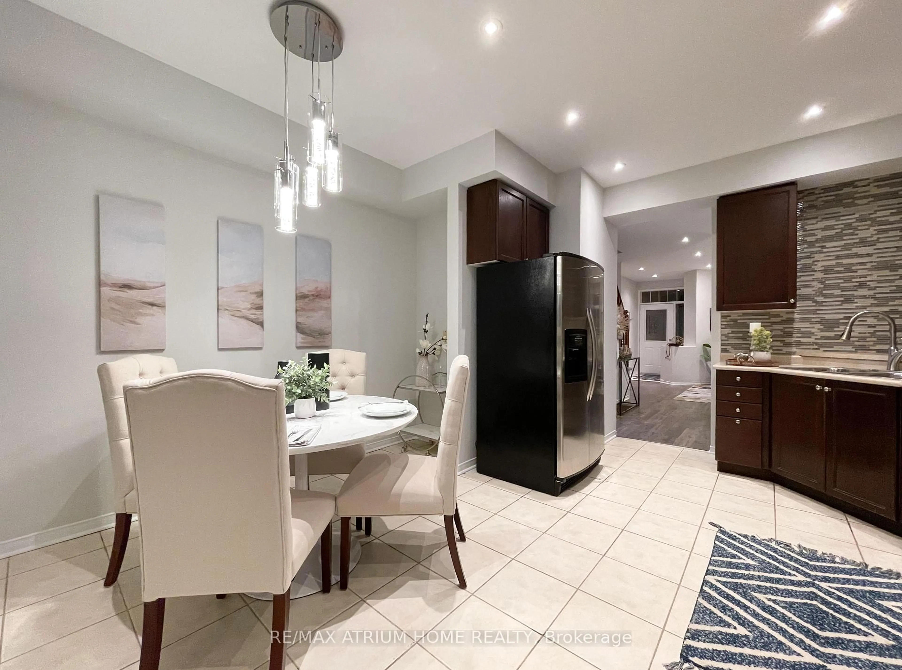 Unknown for 45 Madison Heights Blvd, Markham Ontario L6C 2E3
