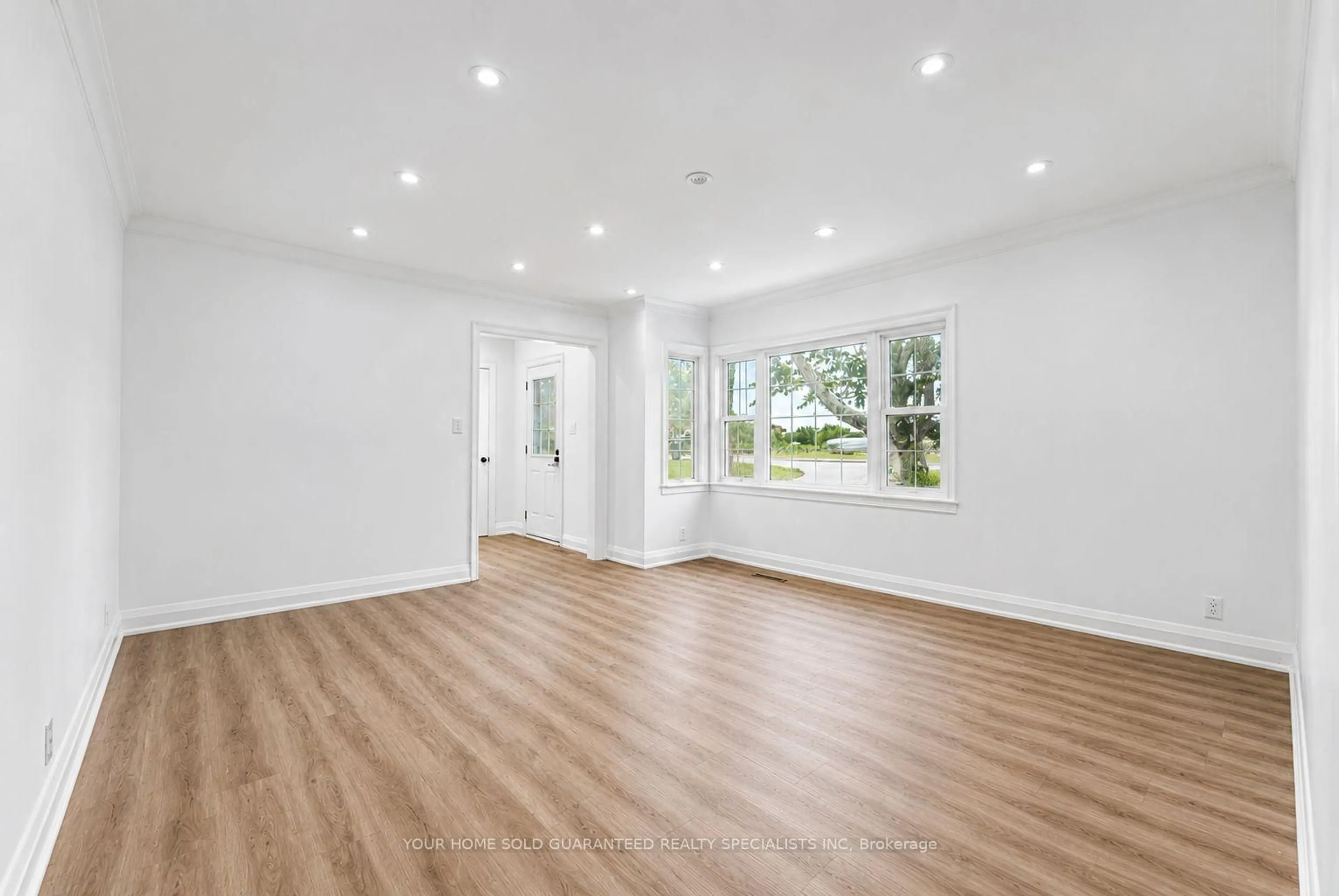 A pic of a room for 7170 9 Highway, New Tecumseth Ontario L0G 1T0