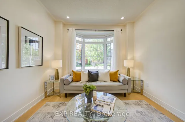 13 Kenilworth Gate, Markham 3