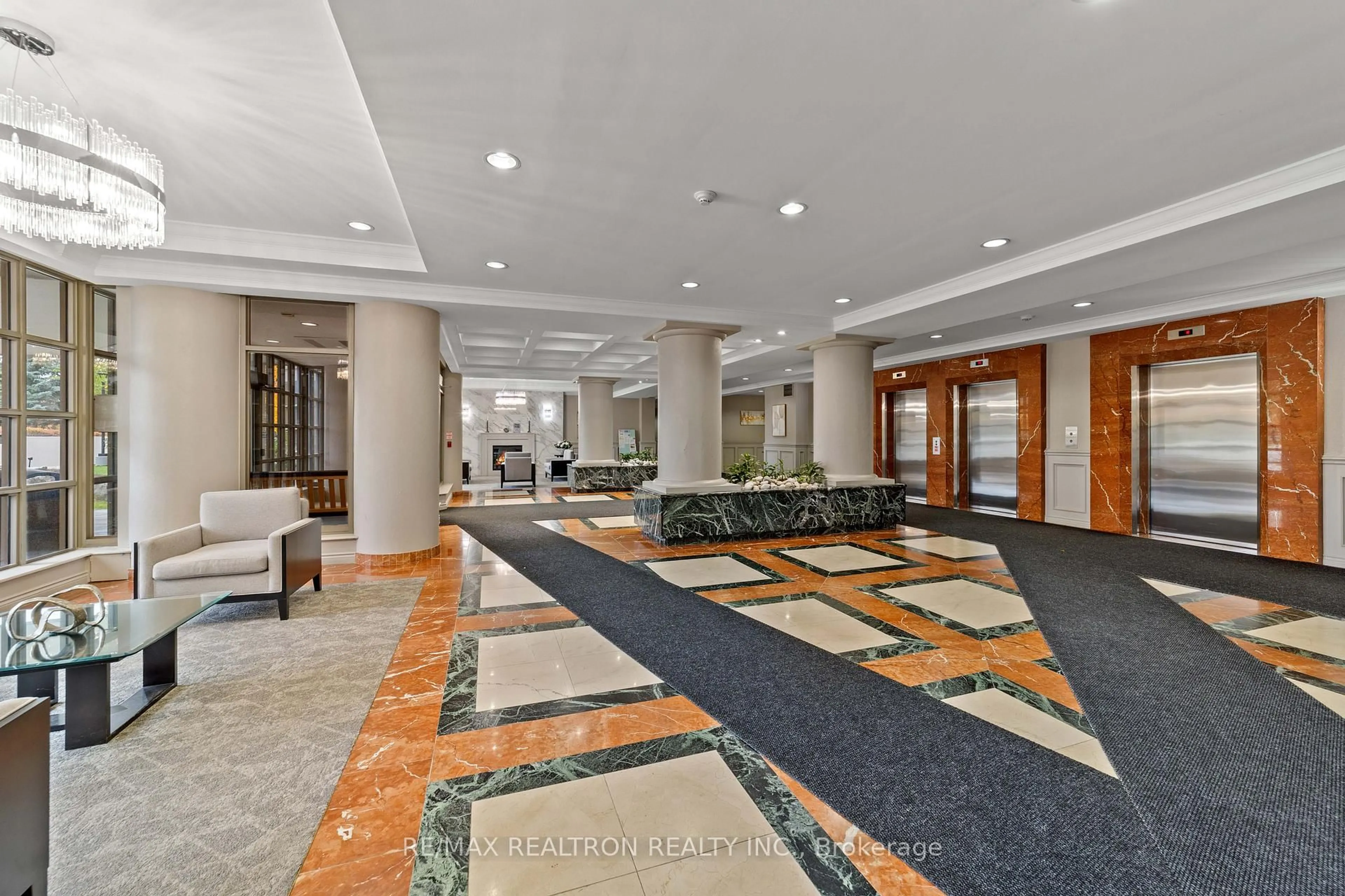 Lobby for 11 Townsgate Dr #312, Vaughan Ontario L4J 8G4