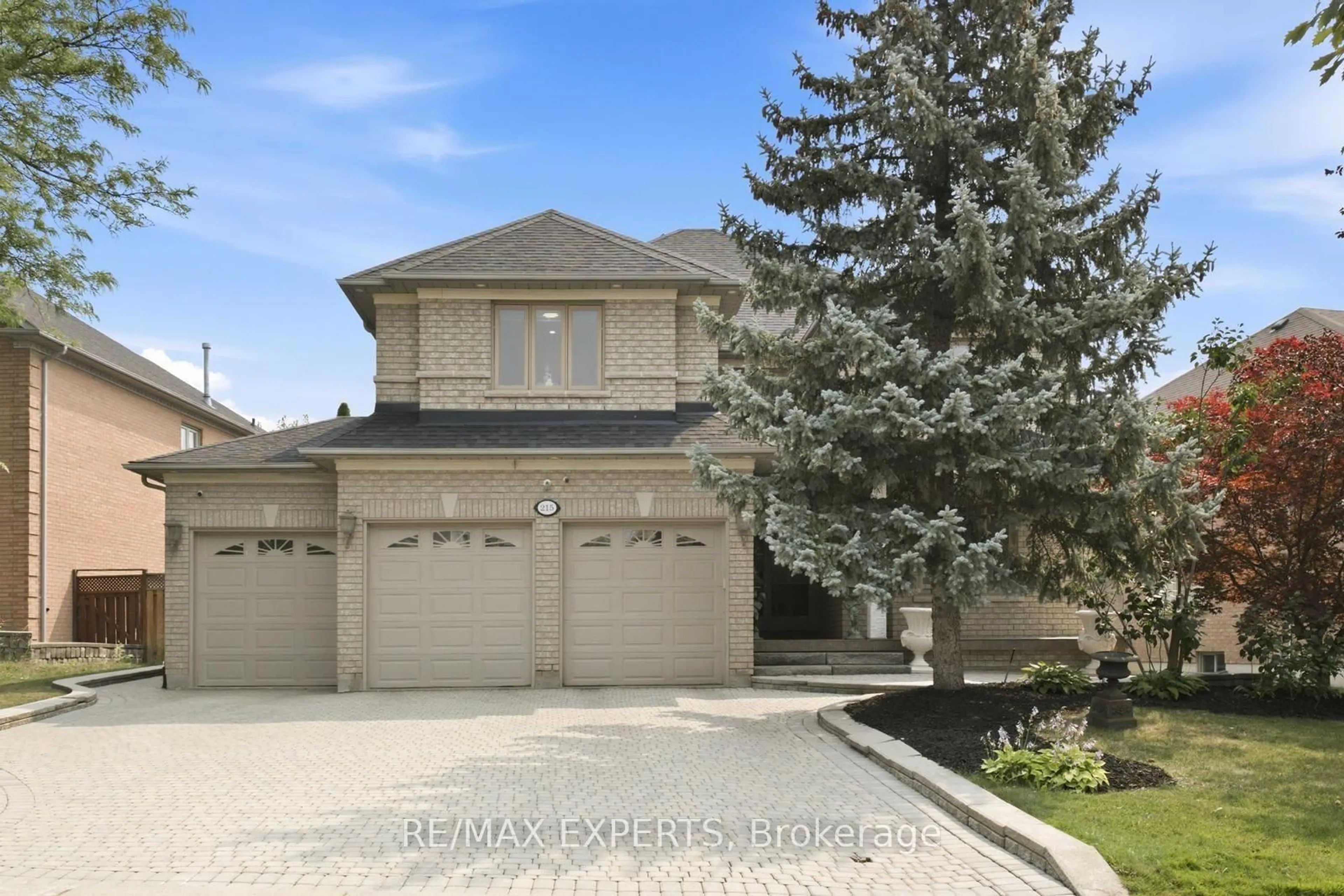 Unknown for 215 Velmar Dr, Vaughan Ontario L4L 8K3