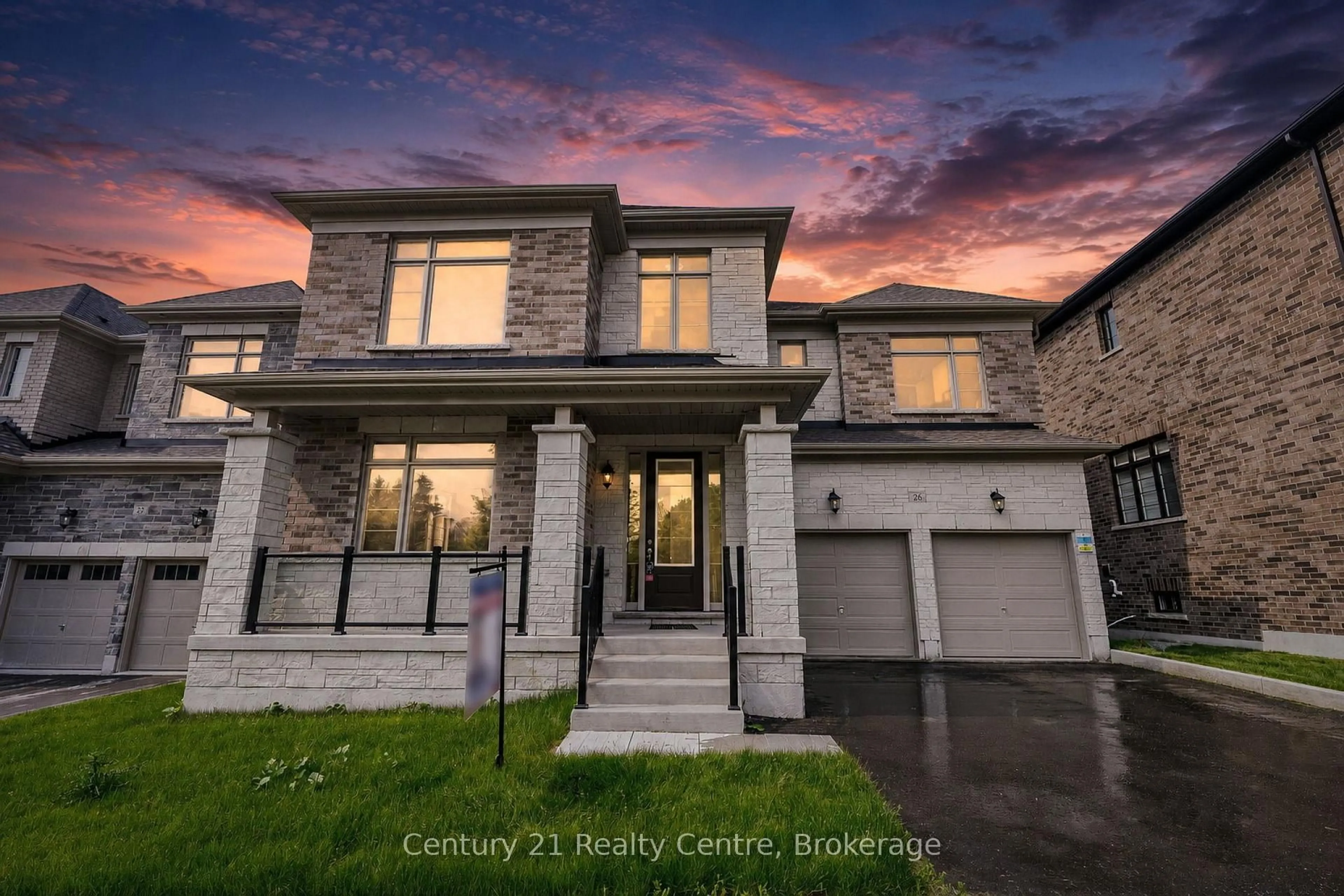 Home with brick exterior material, street for 26 Hearn St, Bradford West Gwillimbury Ontario L3Z 4N9