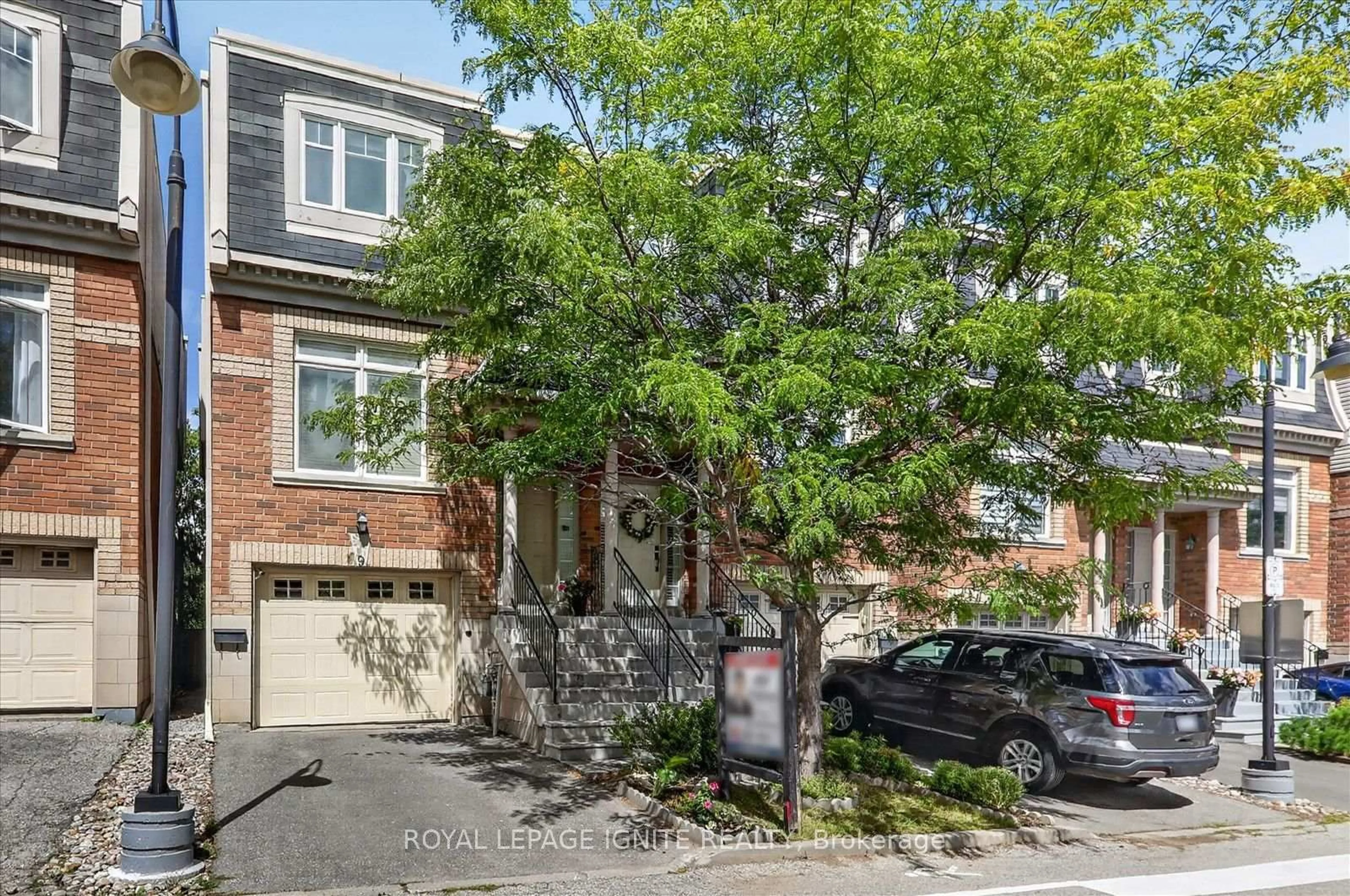 Home with brick exterior material, street for 8032 Kipling Ave #9, Vaughan Ontario L4L 2A1
