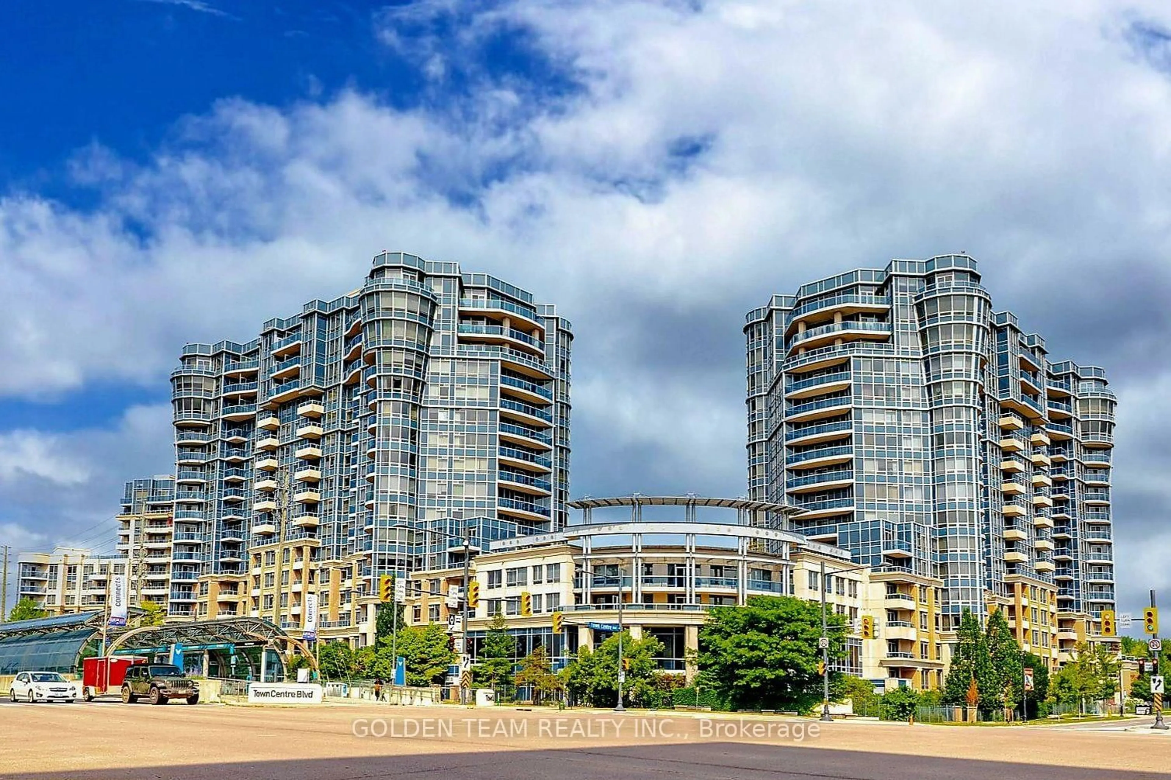 Blurry image for 33 Circa Blvd #906, Markham Ontario L3R 8A6