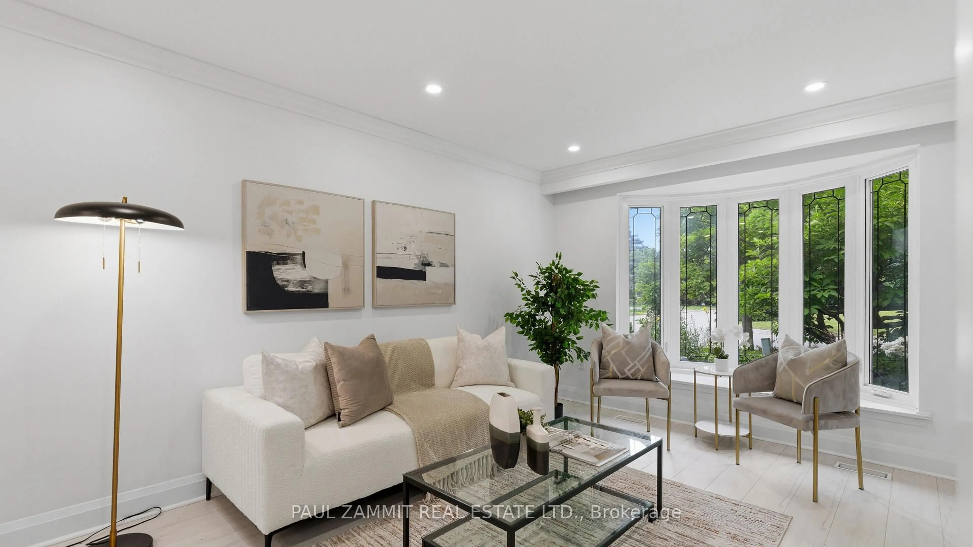 Living room with furniture, ceramic/tile floor for 6 King Richard Crt, Markham Ontario L3P 1M1