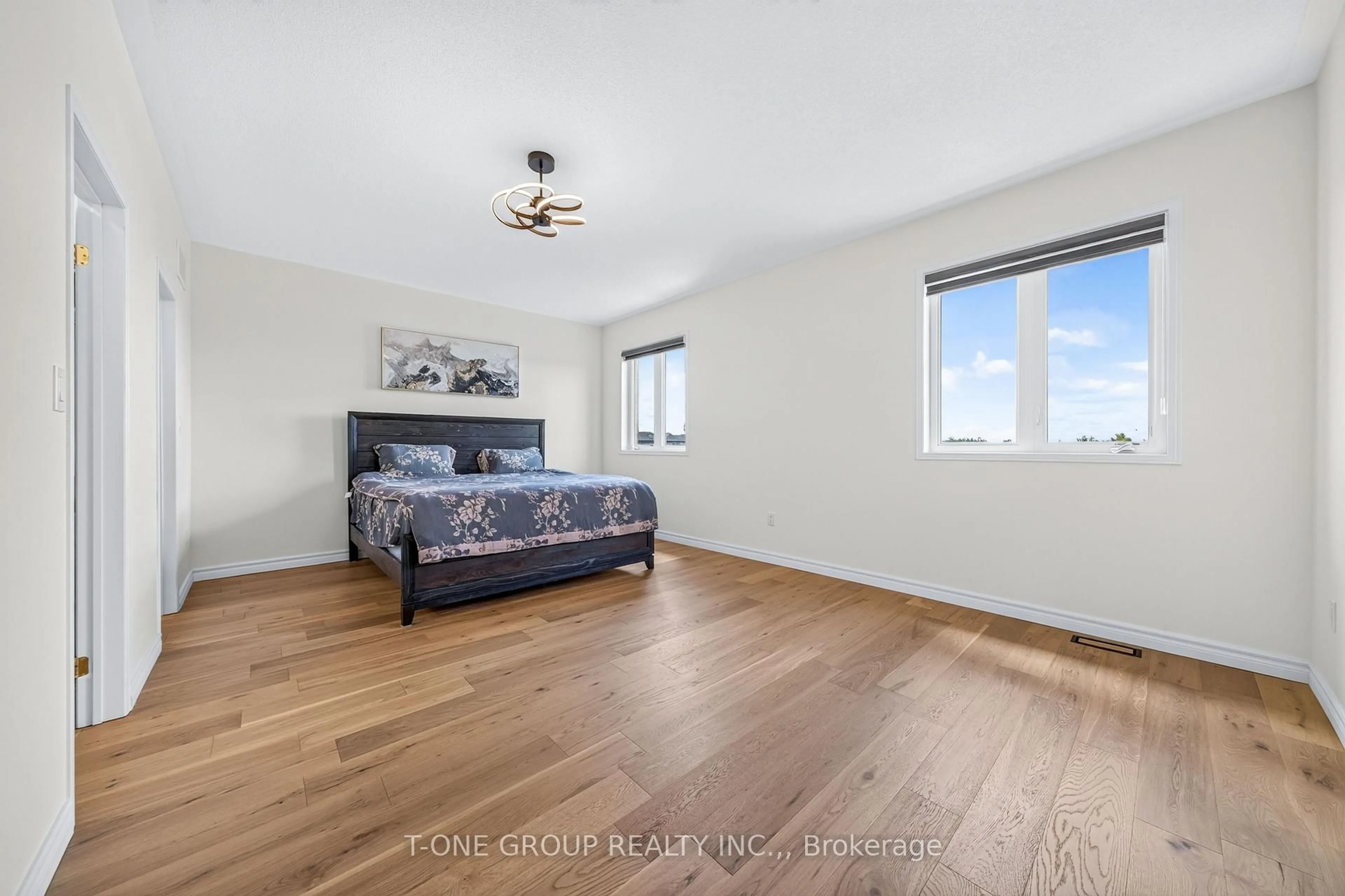 A pic of a room for 162 Hartney Dr, Richmond Hill Ontario L4S 0L1