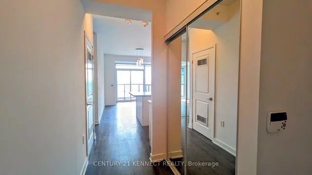 75 Oneida Cres #Lph11, Richmond Hill 5
