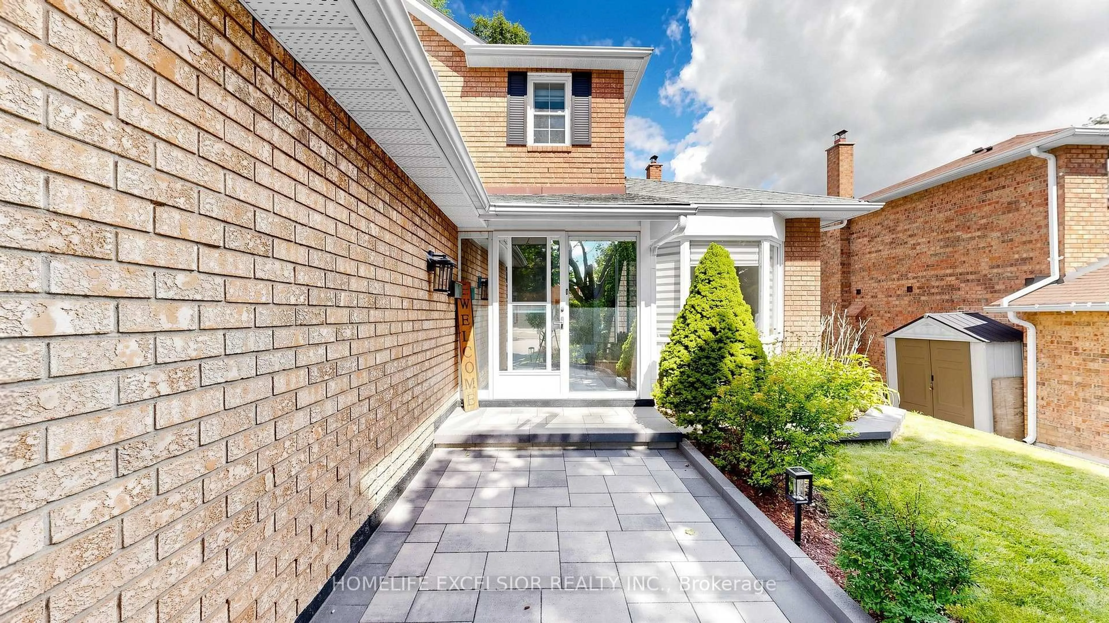 Home with brick exterior material, street for 88 Kemano Rd, Aurora Ontario L4G 2Y3