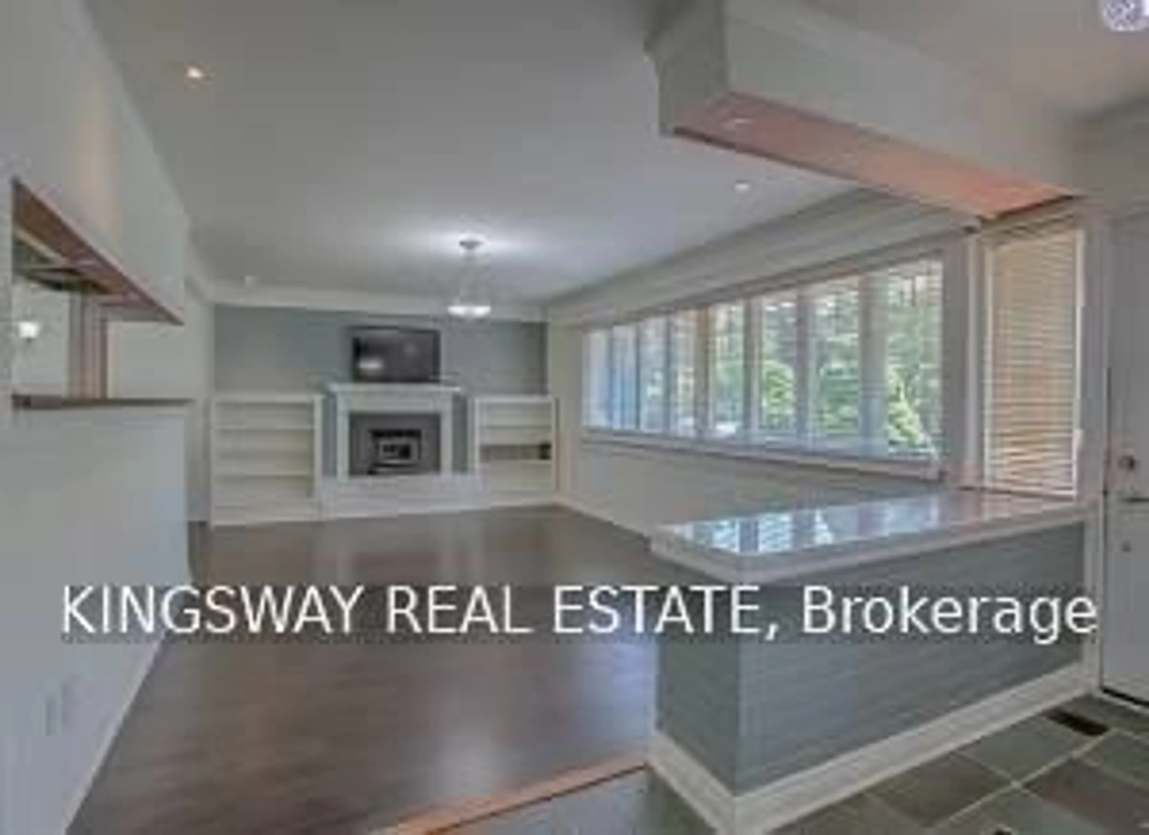 Indoor entryway for 49 Don Mor Dr, Newmarket Ontario L3Y 1G8