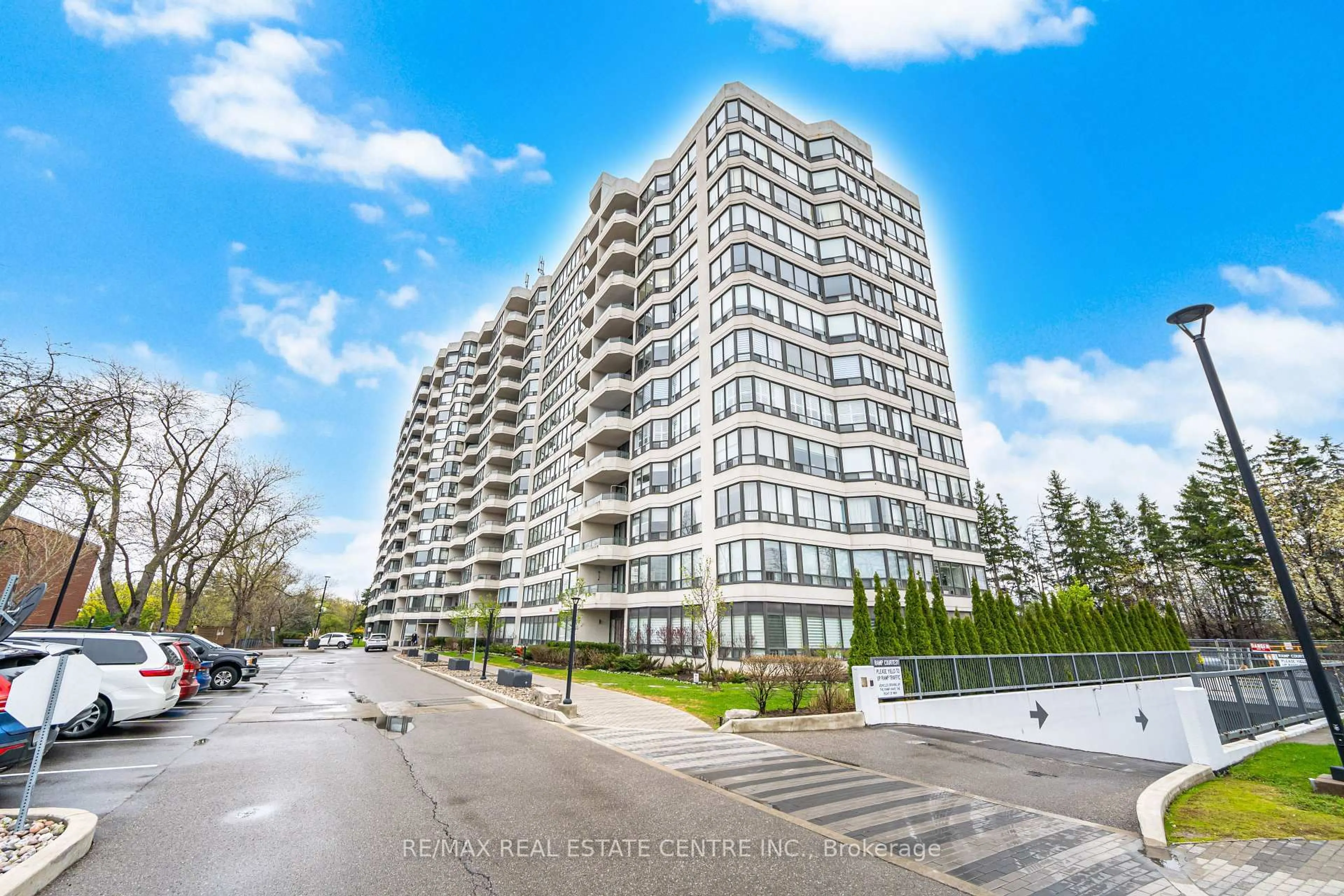 Unknown for 8501 Bayview Ave #1414, Richmond Hill Ontario L4B 3J7
