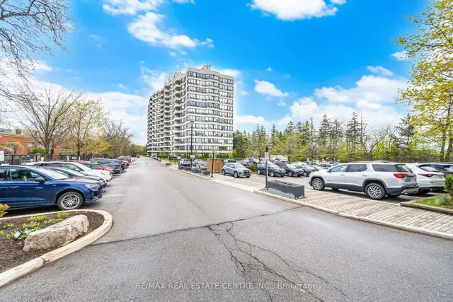 8501 Bayview Ave #1414, Richmond Hill 3