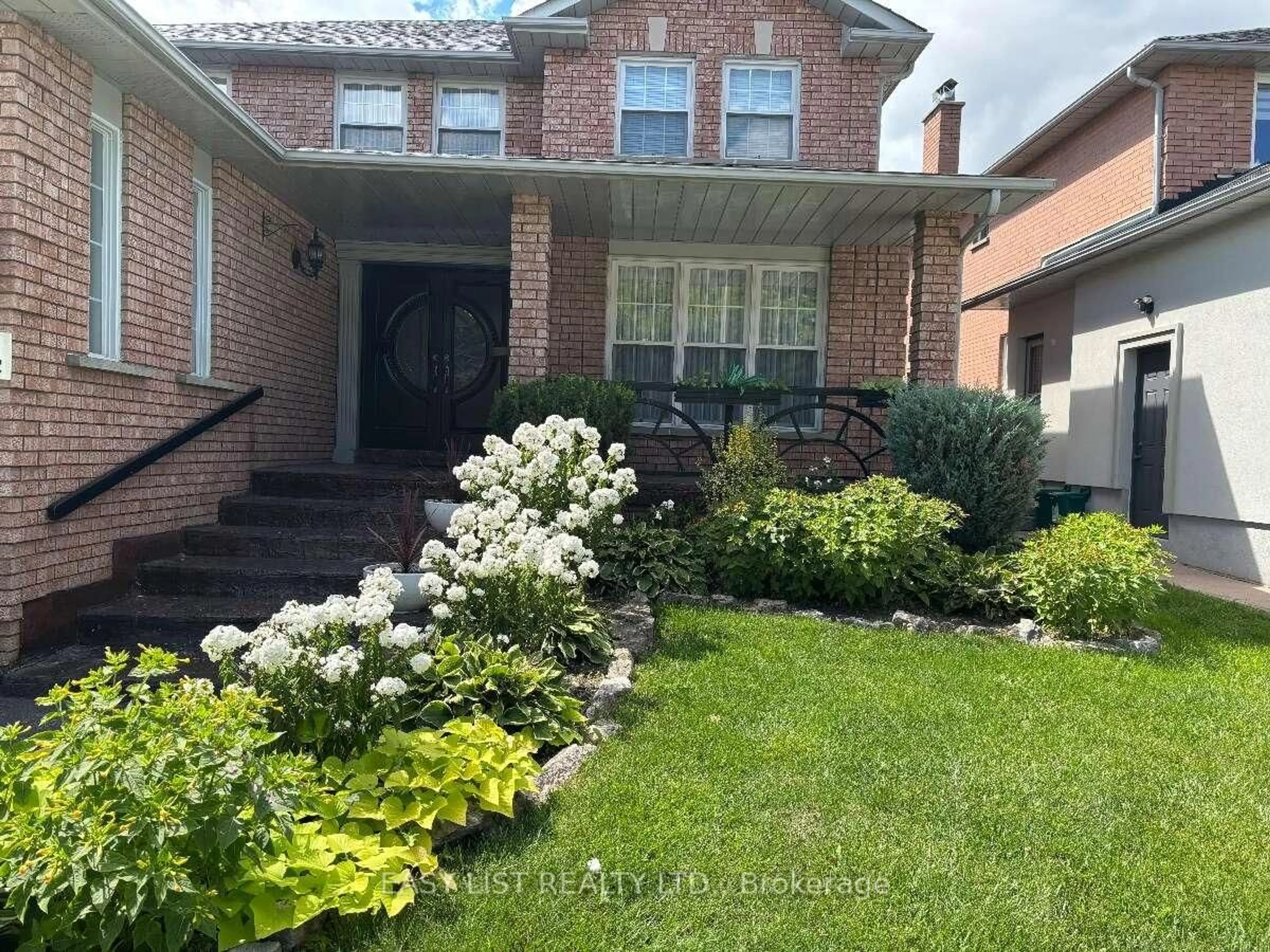 Home with brick exterior material, street for 14 Gas Light Cres, Vaughan Ontario L4L 8E8